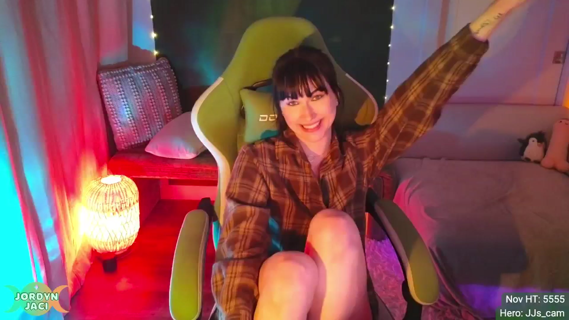 Gallery image thumbnail from JordynJaci's myfreecams stream on, 11/11/2024, 03:42 image 4 of 20