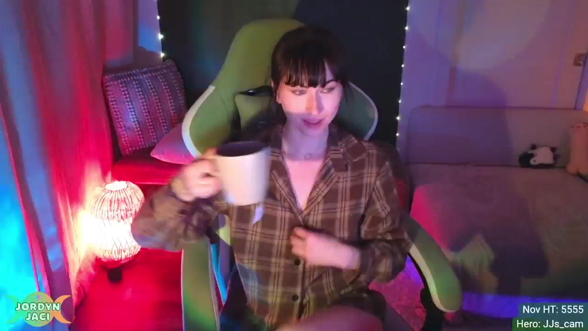 Gallery image thumbnail from JordynJaci's myfreecams stream on, 11/11/2024, 03:42 image 12 of 20