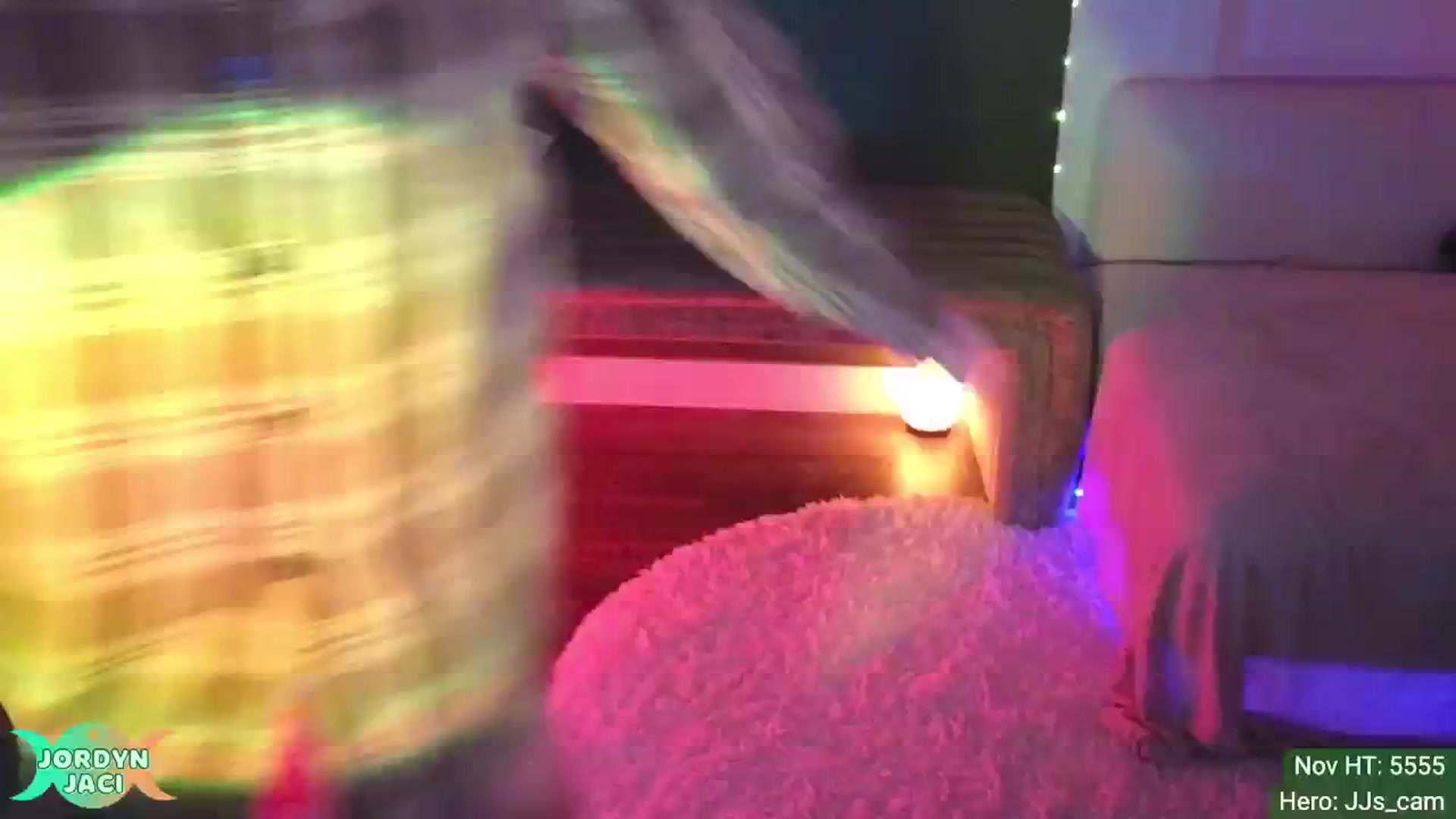 Gallery image thumbnail from JordynJaci's myfreecams stream on, 11/11/2024, 03:42 image 13 of 20