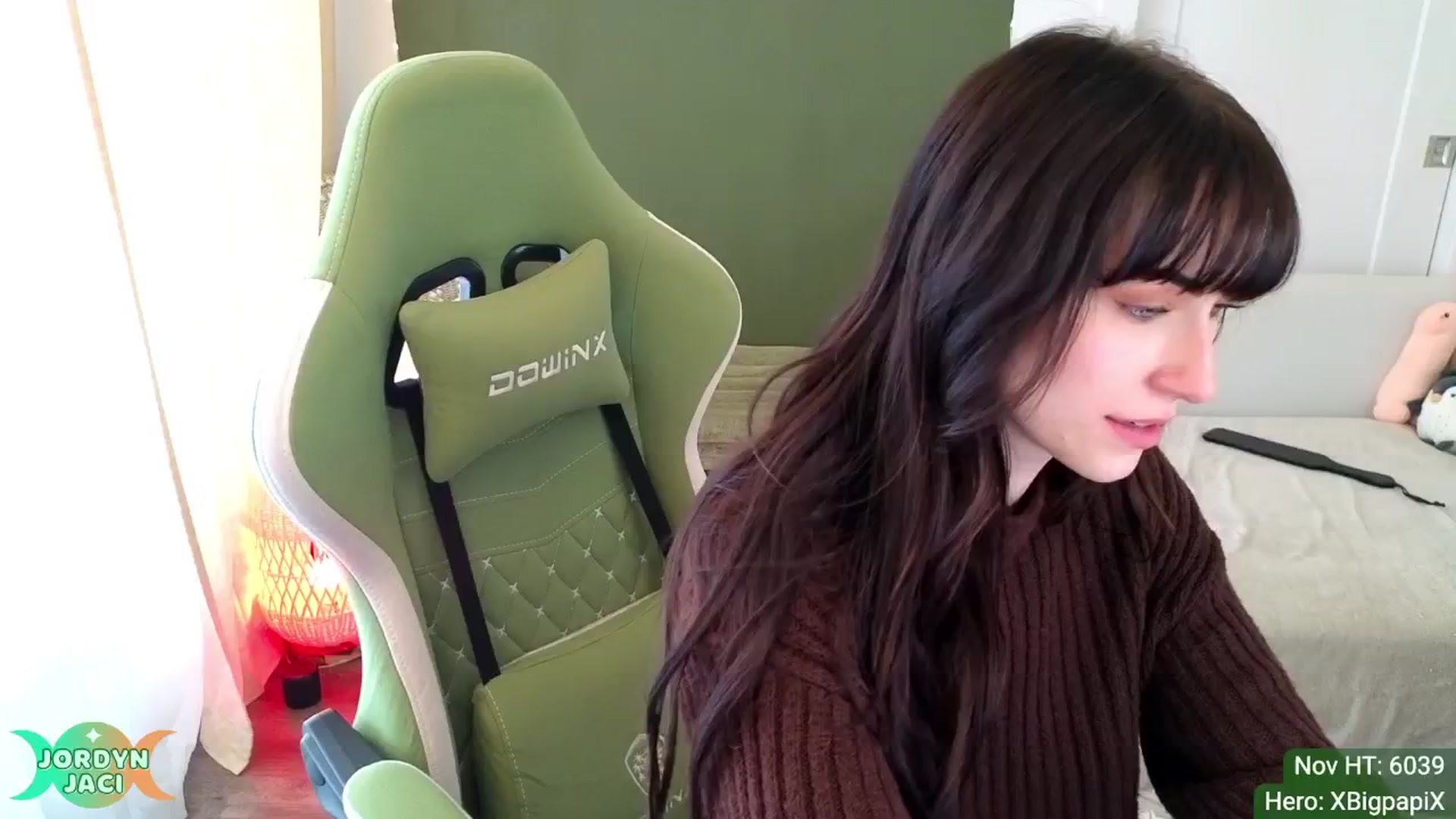 Gallery image thumbnail from JordynJaci's myfreecams stream on, 11/14/2024, 19:05 image 15 of 20