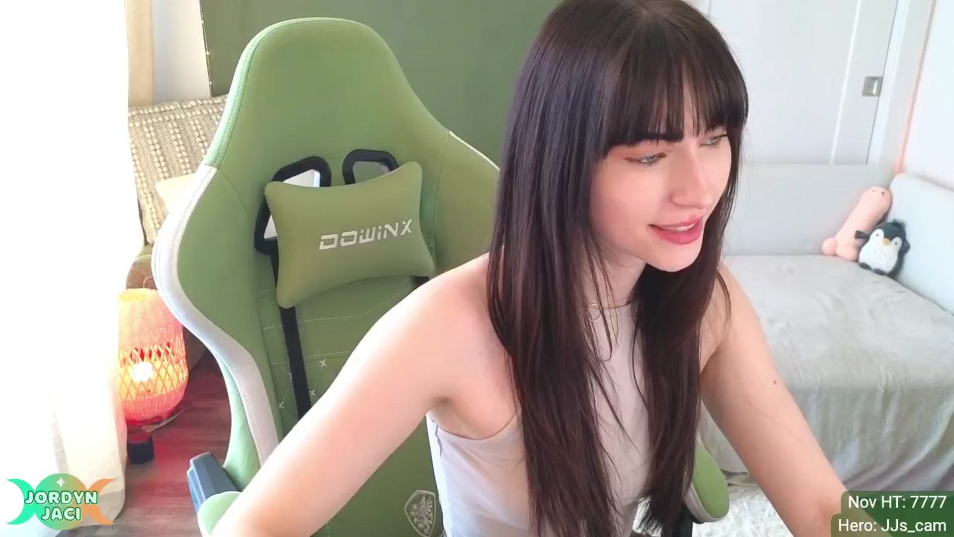 Gallery image thumbnail from JordynJaci's myfreecams stream on, 11/21/2024, 18:39 image 10 of 20