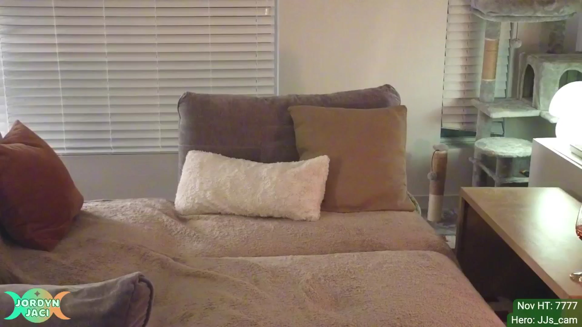 Gallery image thumbnail from JordynJaci's myfreecams stream on, 11/25/2024, 04:26 image 7 of 20