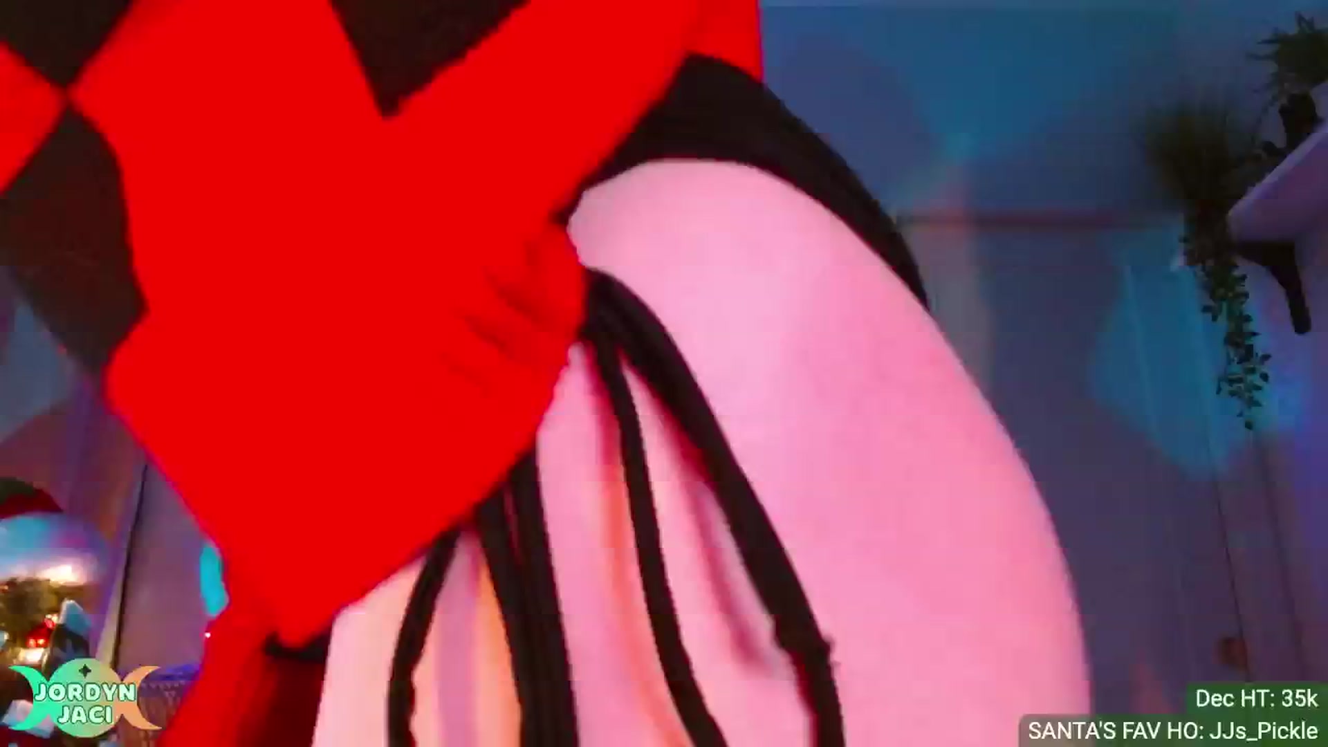 Gallery image thumbnail from JordynJaci's myfreecams stream on, 12/02/2024, 03:19 image 9 of 20
