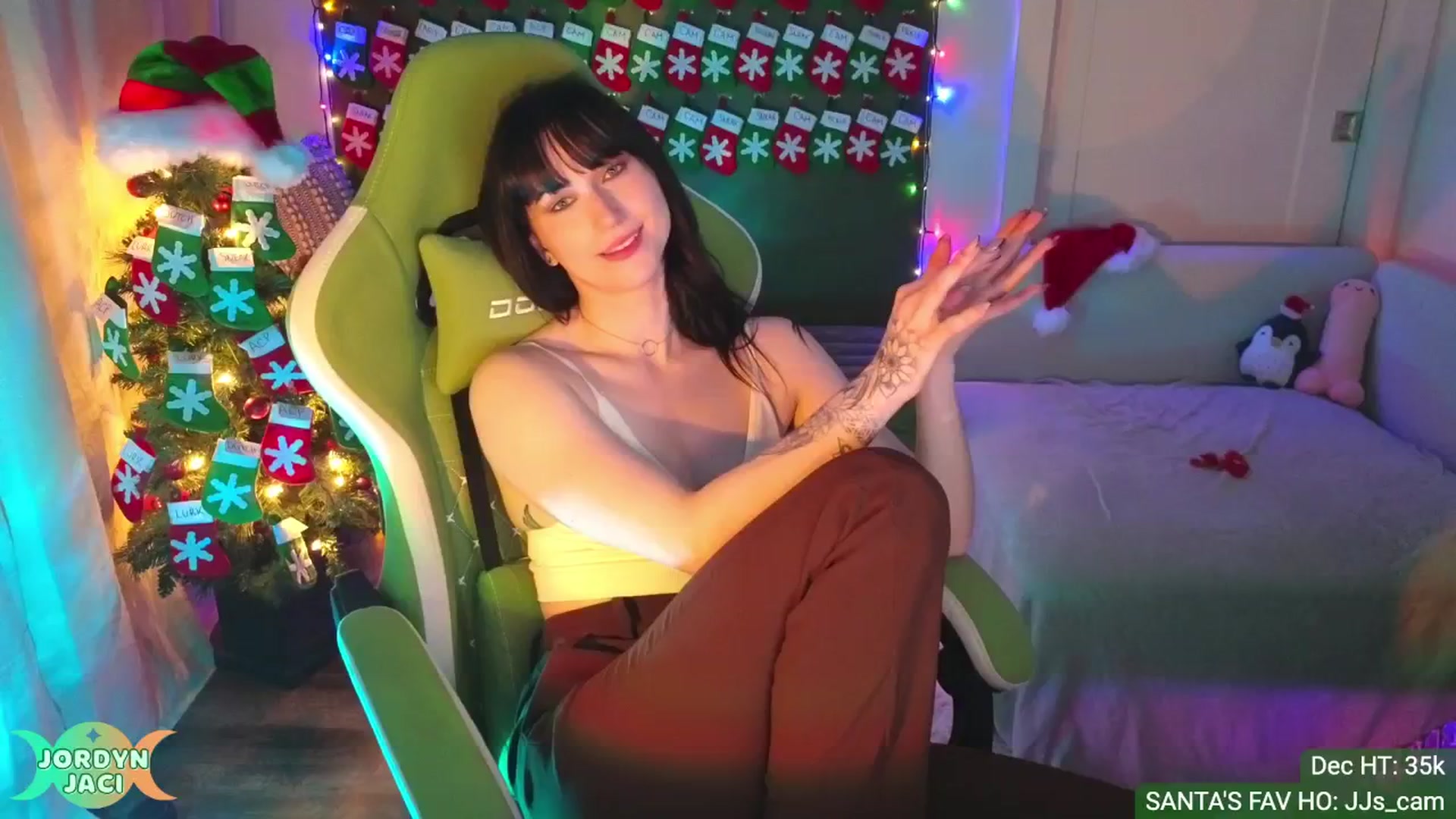 Gallery image thumbnail from JordynJaci's myfreecams stream on, 12/09/2024, 01:11 image 20 of 20