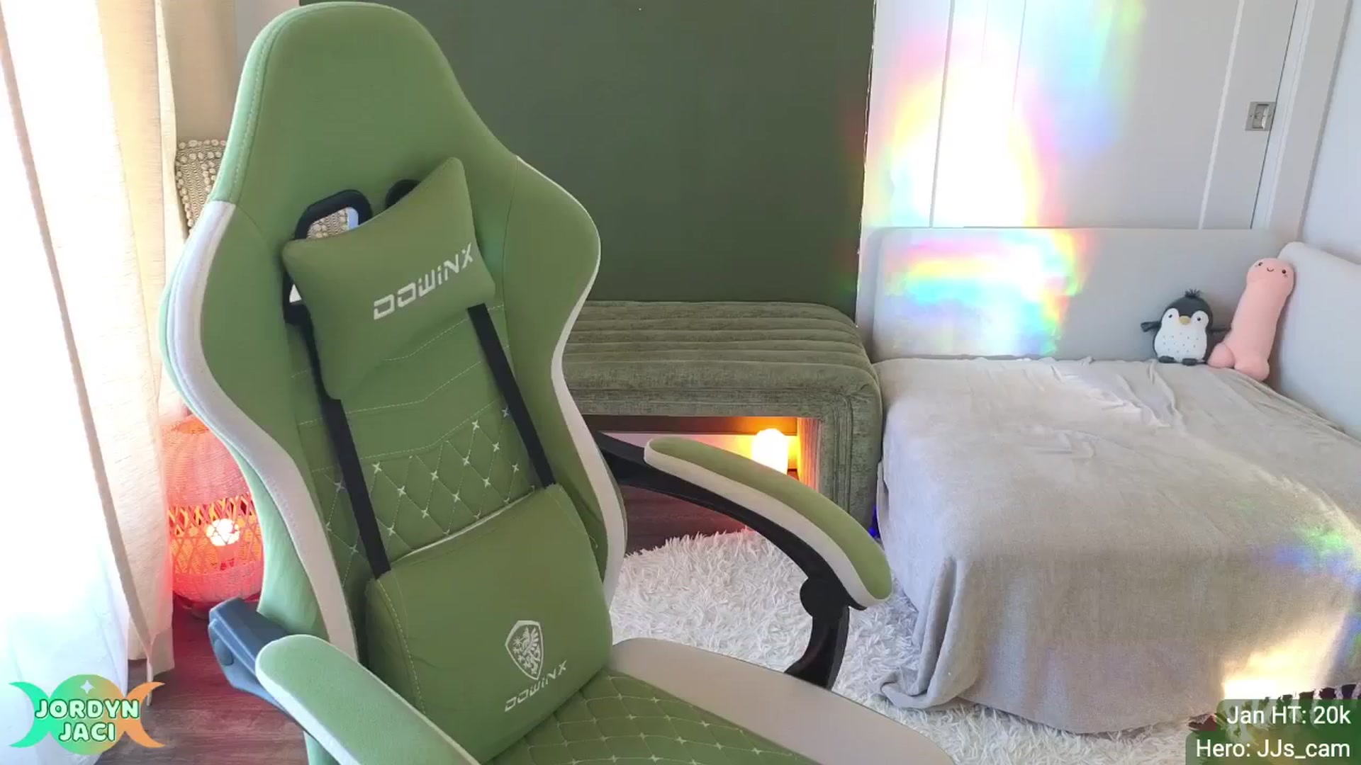 Gallery image thumbnail from JordynJaci's myfreecams stream on, 01/07/2025, 20:35 image 1 of 20