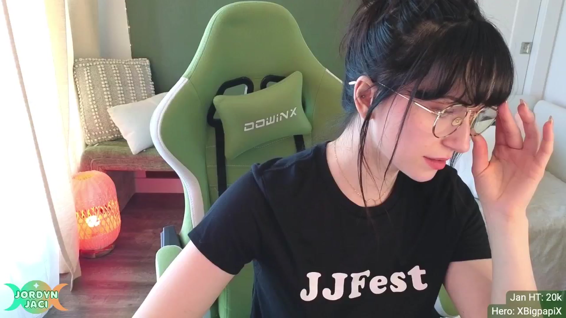 Gallery image thumbnail from JordynJaci's myfreecams stream on, 01/09/2025, 20:01 image 18 of 20
