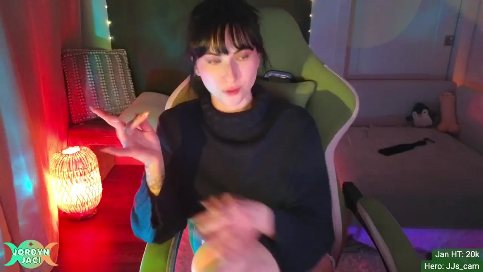 Gallery image thumbnail from JordynJaci's myfreecams stream on, 01/13/2025, 02:50 image 9 of 20