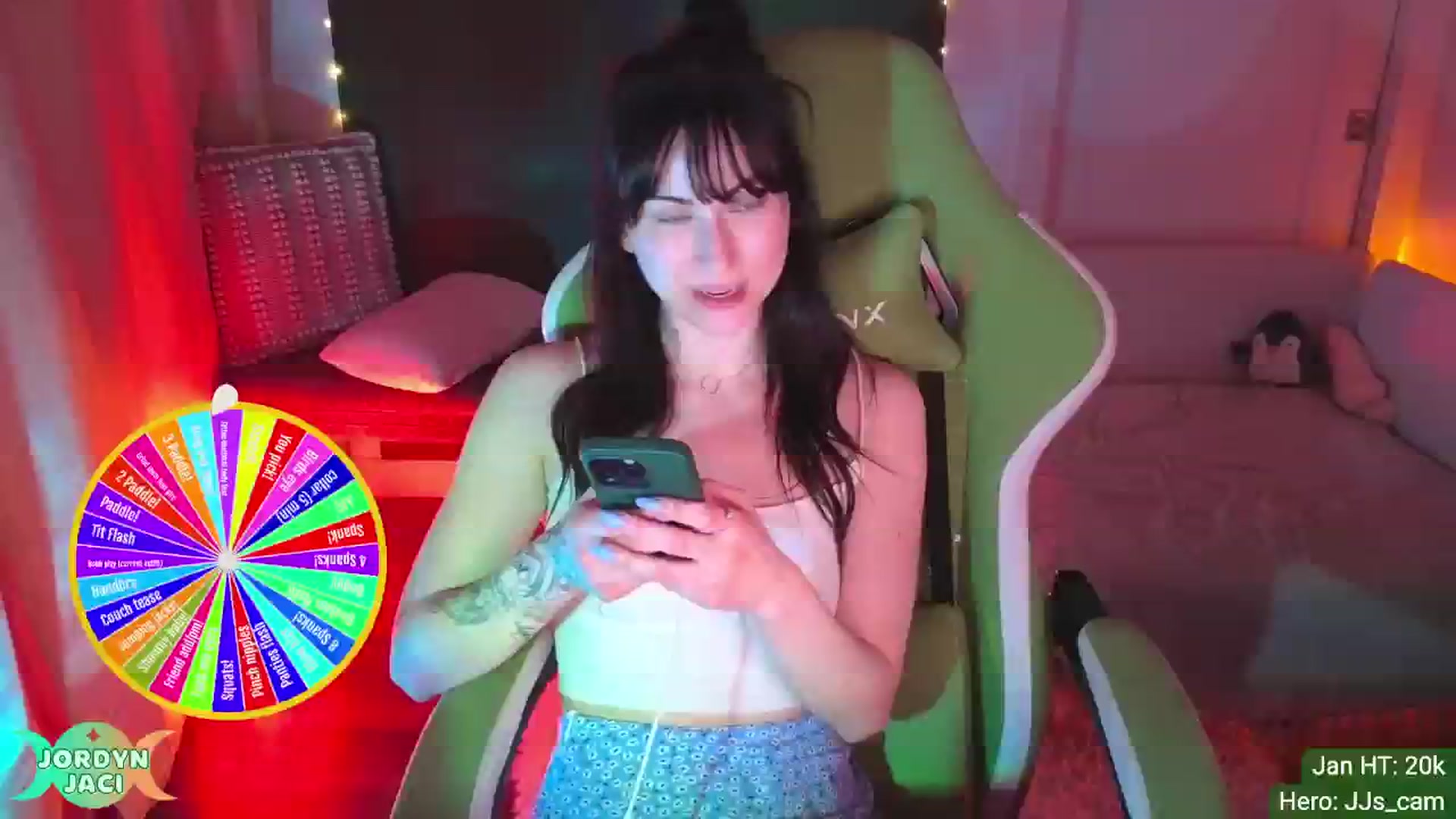 Gallery image thumbnail from JordynJaci's myfreecams stream on, 01/27/2025, 03:06 image 14 of 20