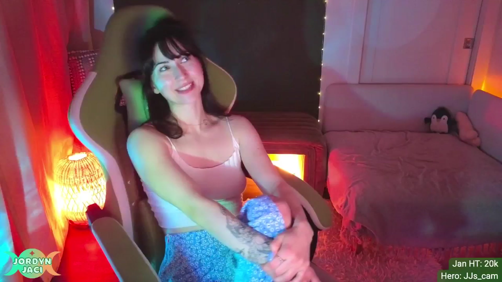 Gallery image thumbnail from JordynJaci's myfreecams stream on, 01/27/2025, 03:06 image 10 of 20