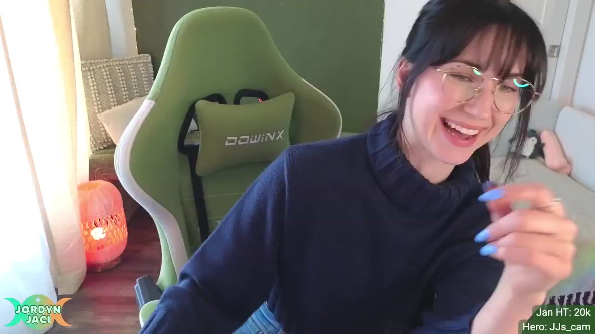 Gallery image thumbnail from JordynJaci's myfreecams stream on, 01/30/2025, 20:03 image 9 of 20