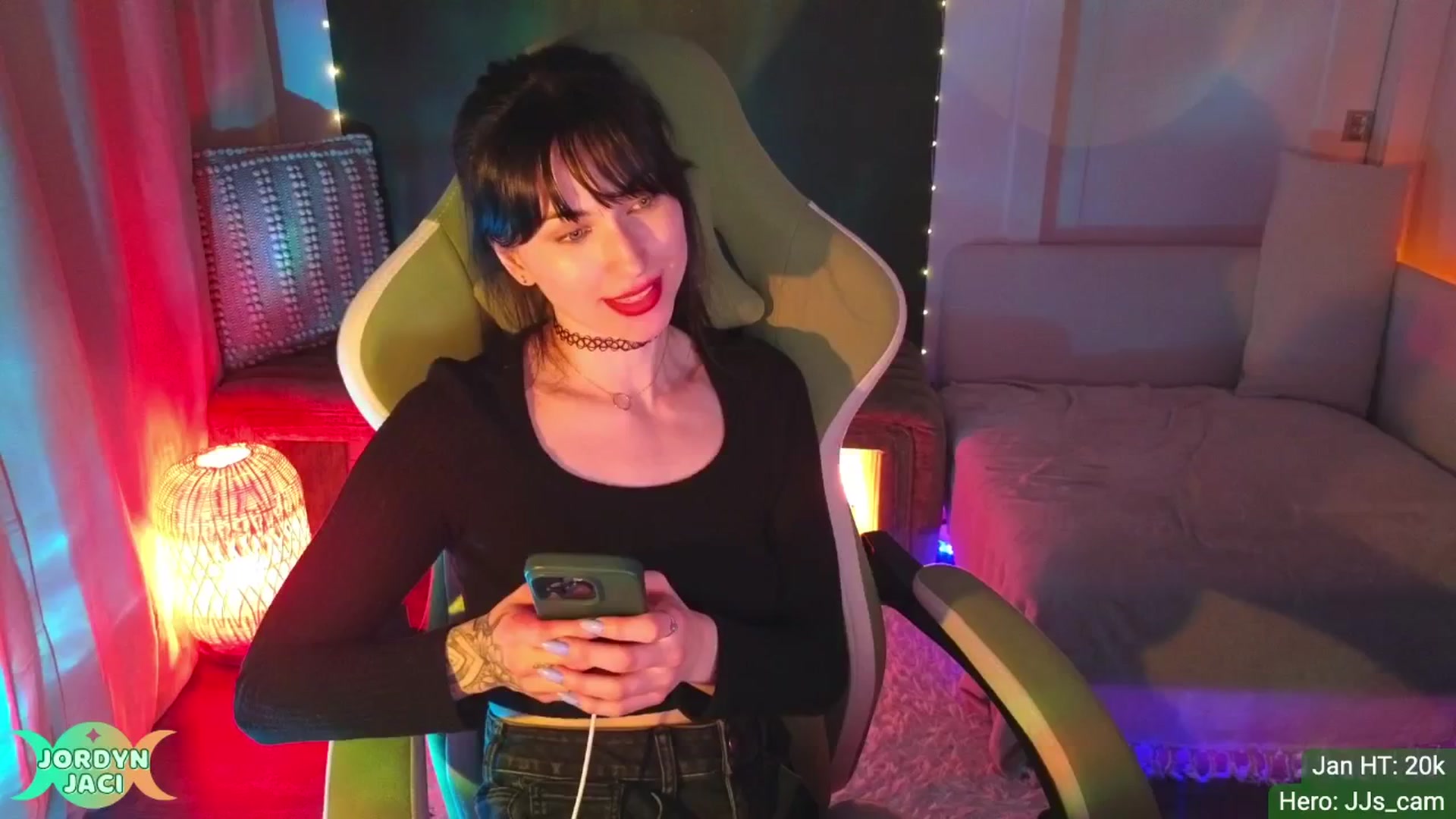 Gallery image thumbnail from JordynJaci's myfreecams stream on, 01/31/2025, 05:07 image 16 of 20