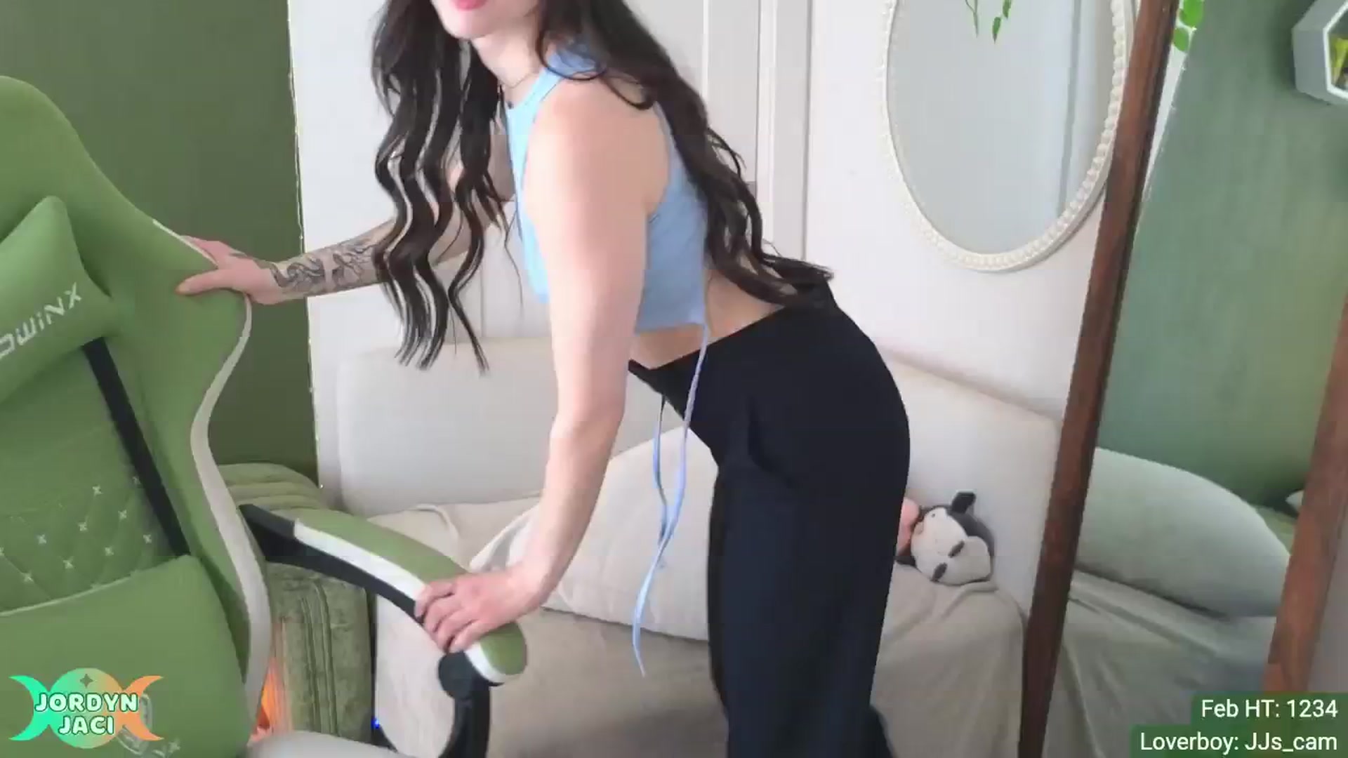 Gallery image thumbnail from JordynJaci's myfreecams stream on, 02/06/2025, 19:05 image 15 of 20