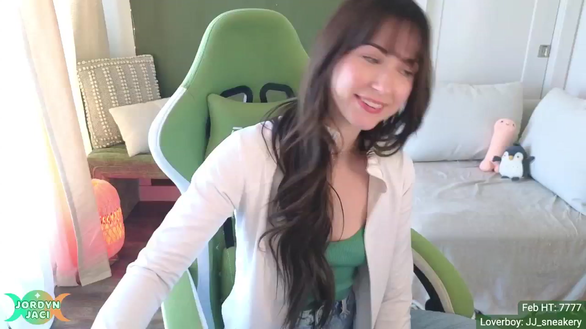 Gallery image thumbnail from JordynJaci's myfreecams stream on, 02/10/2025, 18:14 image 10 of 20