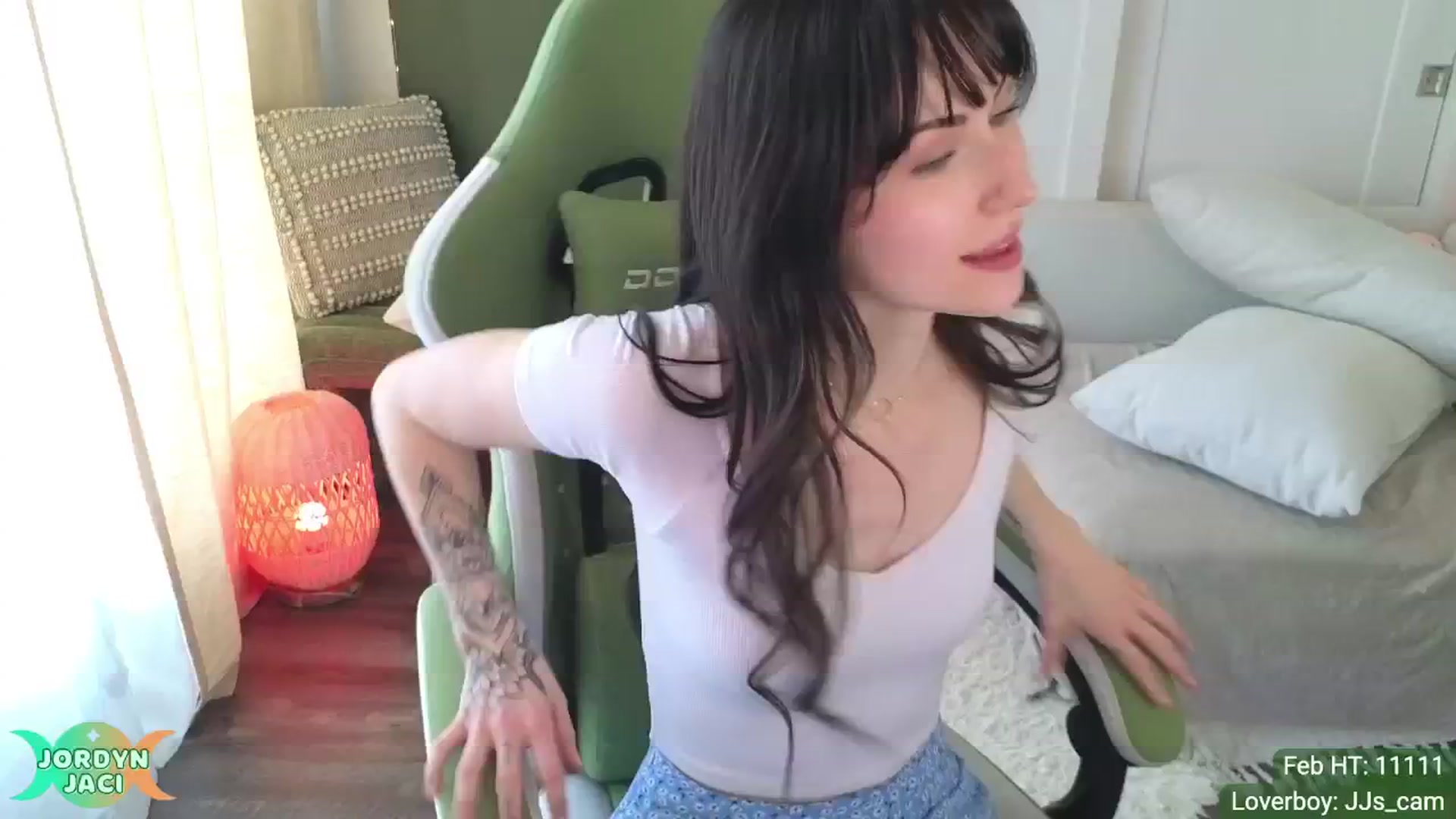 Gallery image thumbnail from JordynJaci's myfreecams stream on, 02/13/2025, 17:31 image 18 of 20