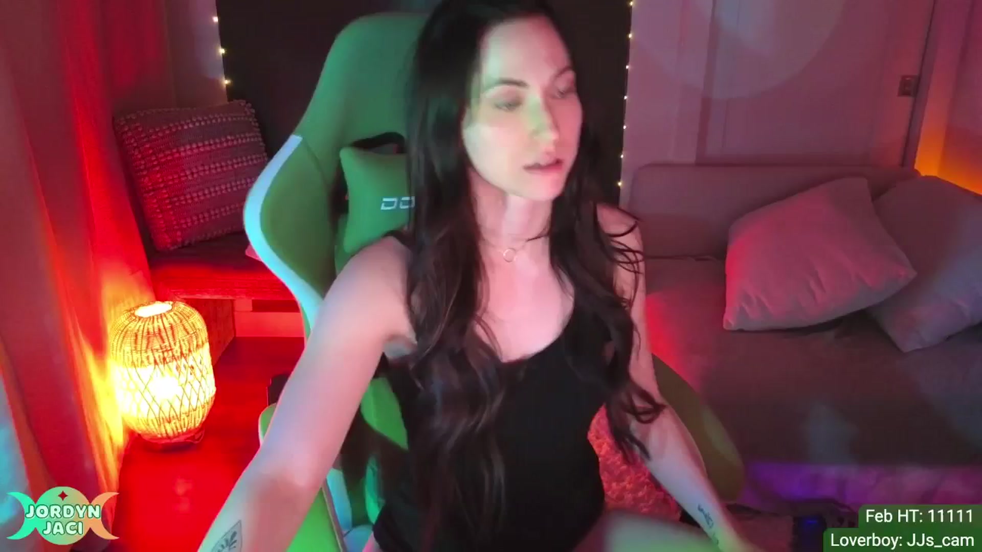 Gallery image thumbnail from JordynJaci's myfreecams stream on, 02/14/2025, 04:03 image 16 of 20
