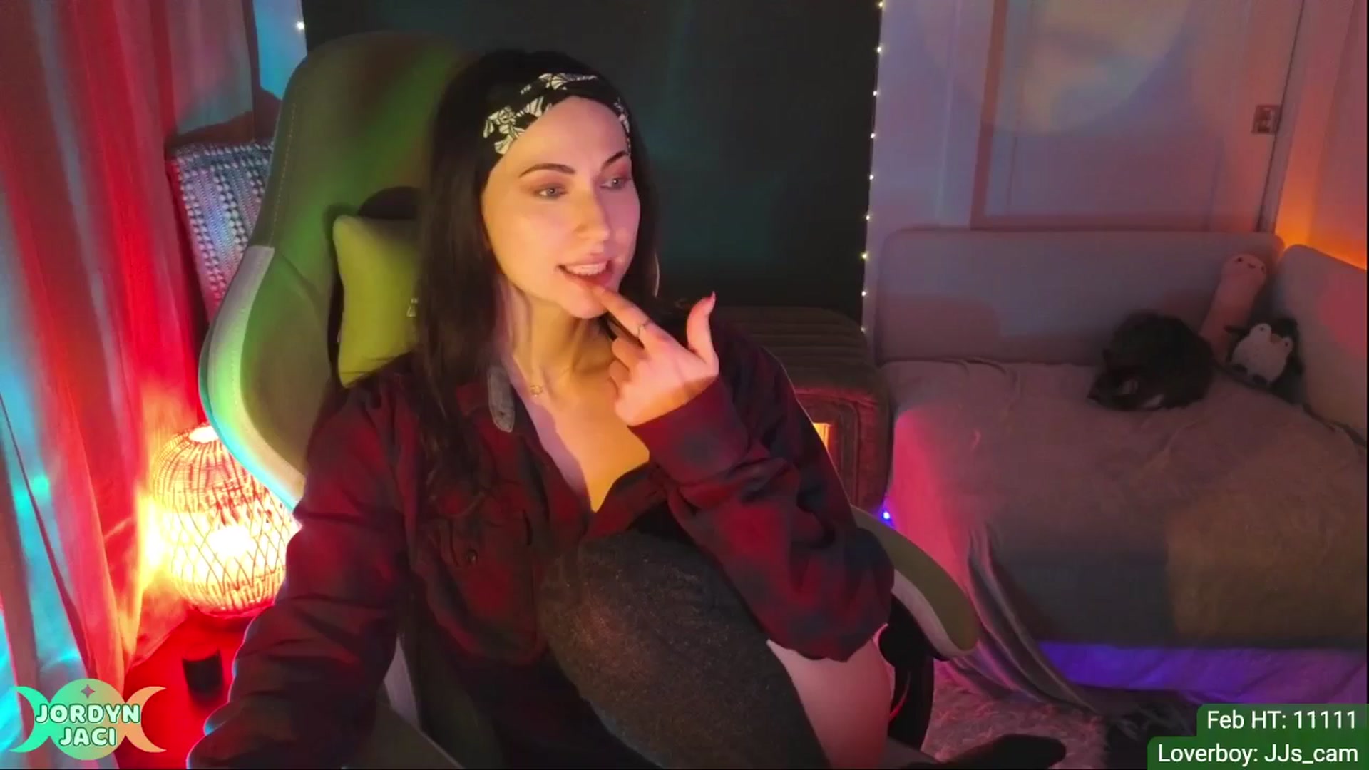 Gallery image thumbnail from JordynJaci's myfreecams stream on, 02/17/2025, 01:54 image 11 of 20
