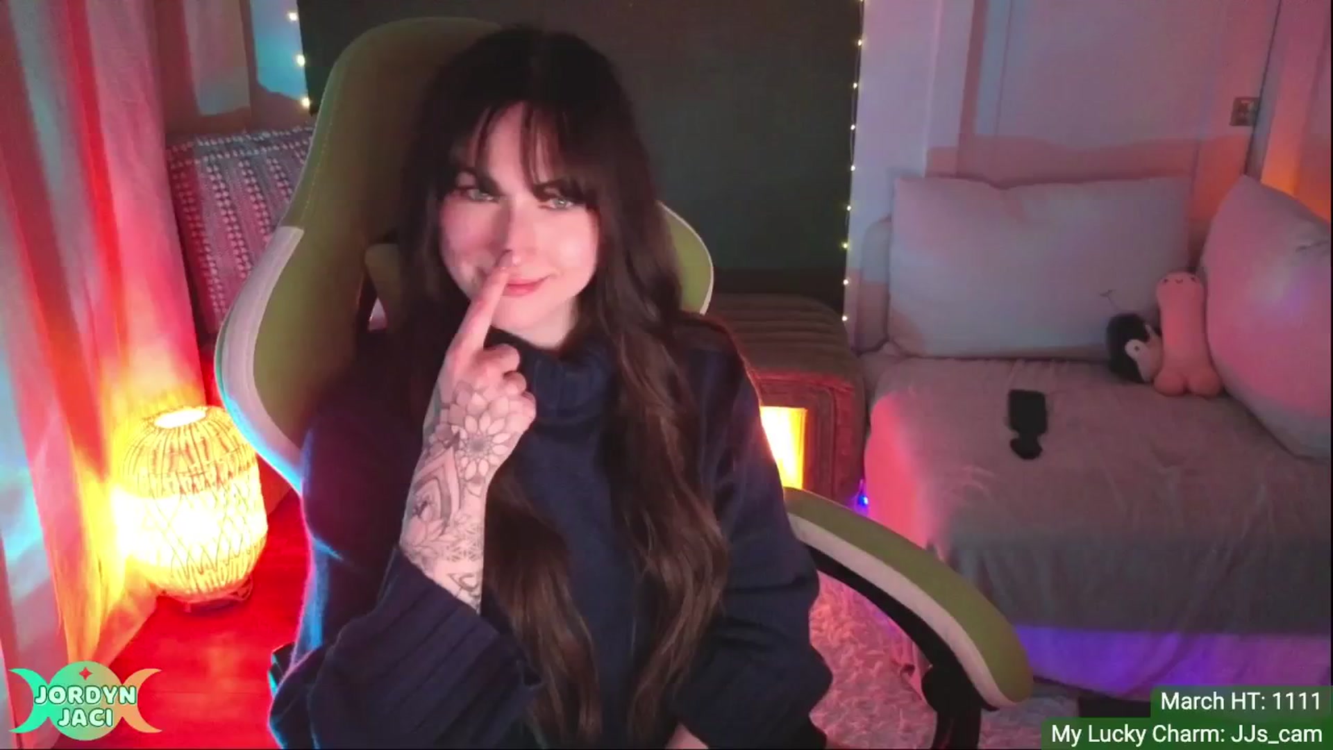 Gallery image thumbnail from JordynJaci's myfreecams stream on, 03/03/2025, 03:38 image 15 of 20
