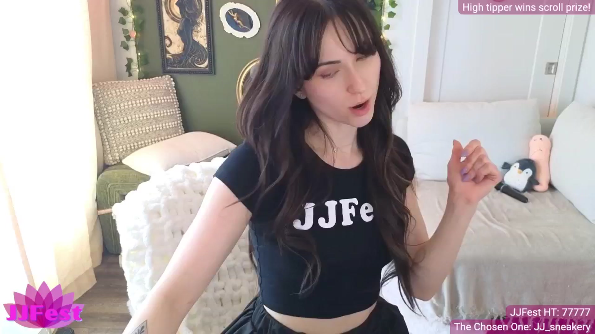 Gallery image thumbnail from JordynJaci's myfreecams stream on, 04/01/2025, 20:36 image 19 of 20