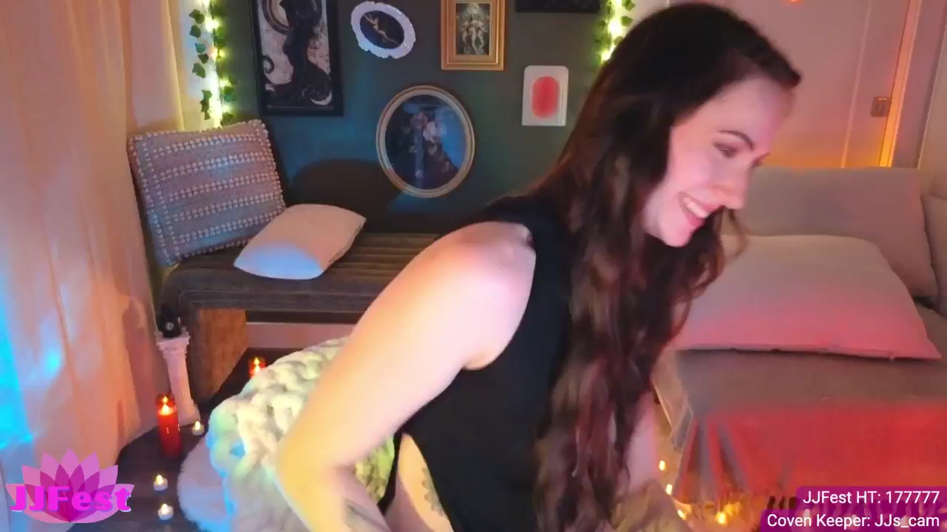 Gallery image thumbnail from JordynJaci's myfreecams stream on, 04/05/2025, 03:03 image 20 of 20