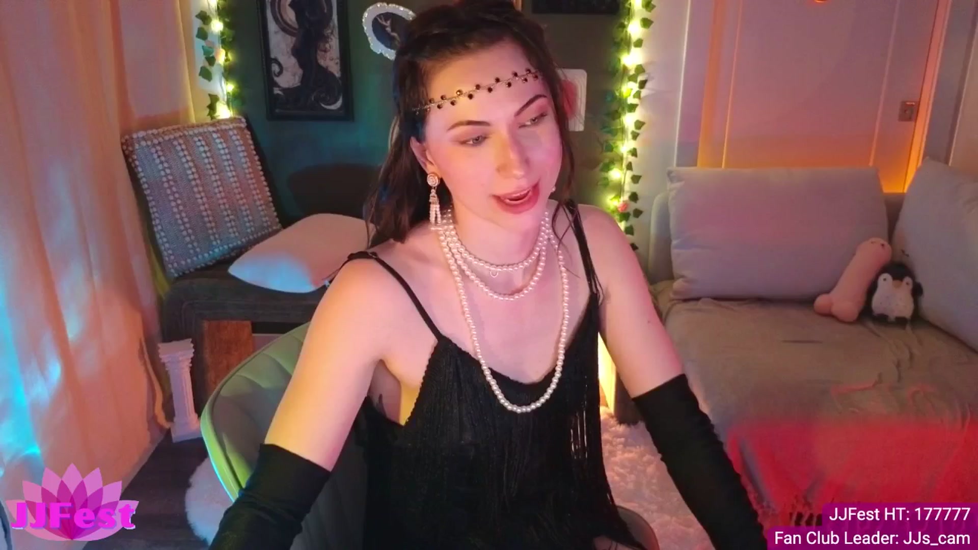 Gallery image thumbnail from JordynJaci's myfreecams stream on, 04/06/2025, 02:59 image 11 of 20
