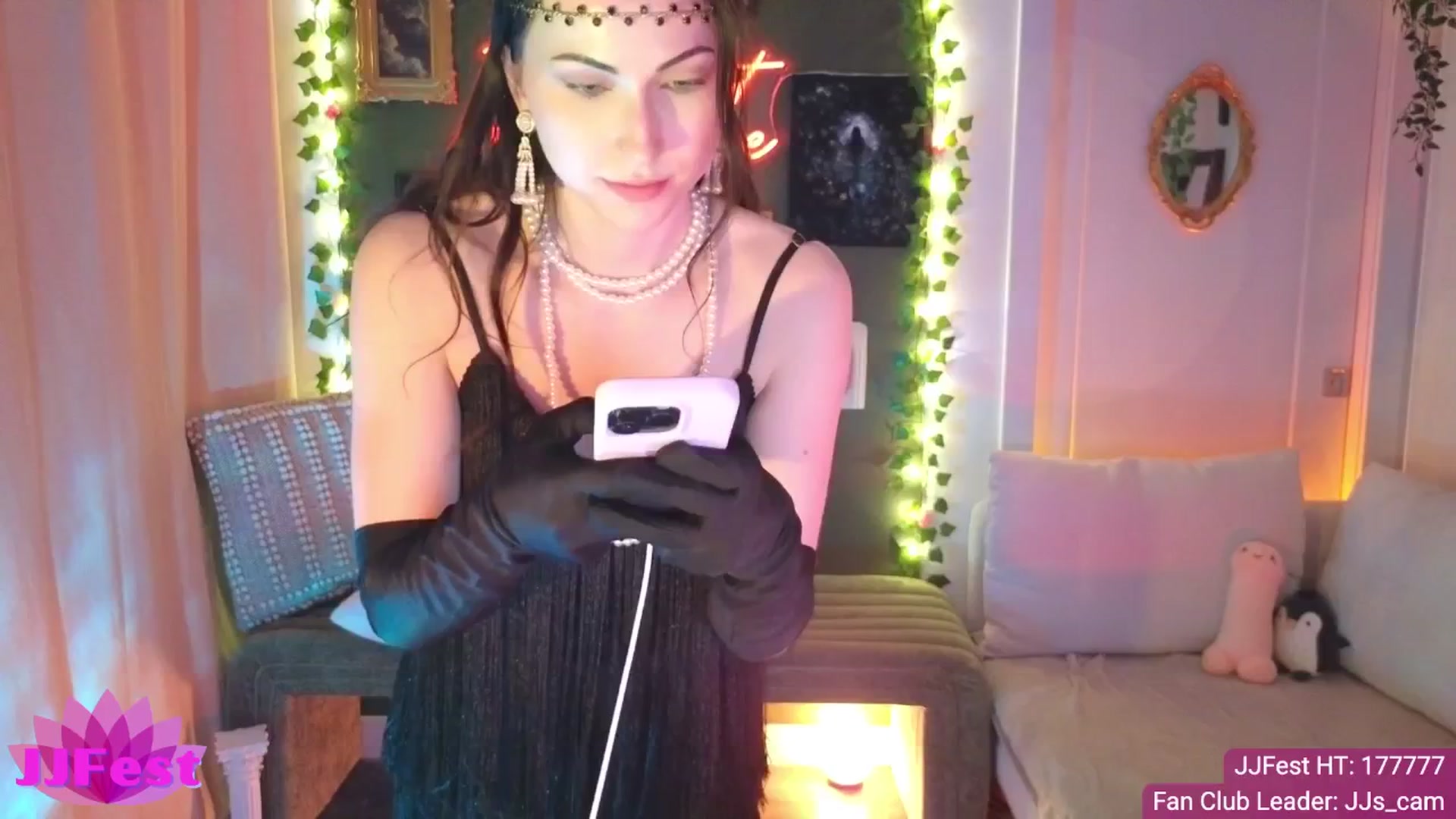 Gallery image thumbnail from JordynJaci's myfreecams stream on, 04/06/2025, 02:59 image 5 of 20