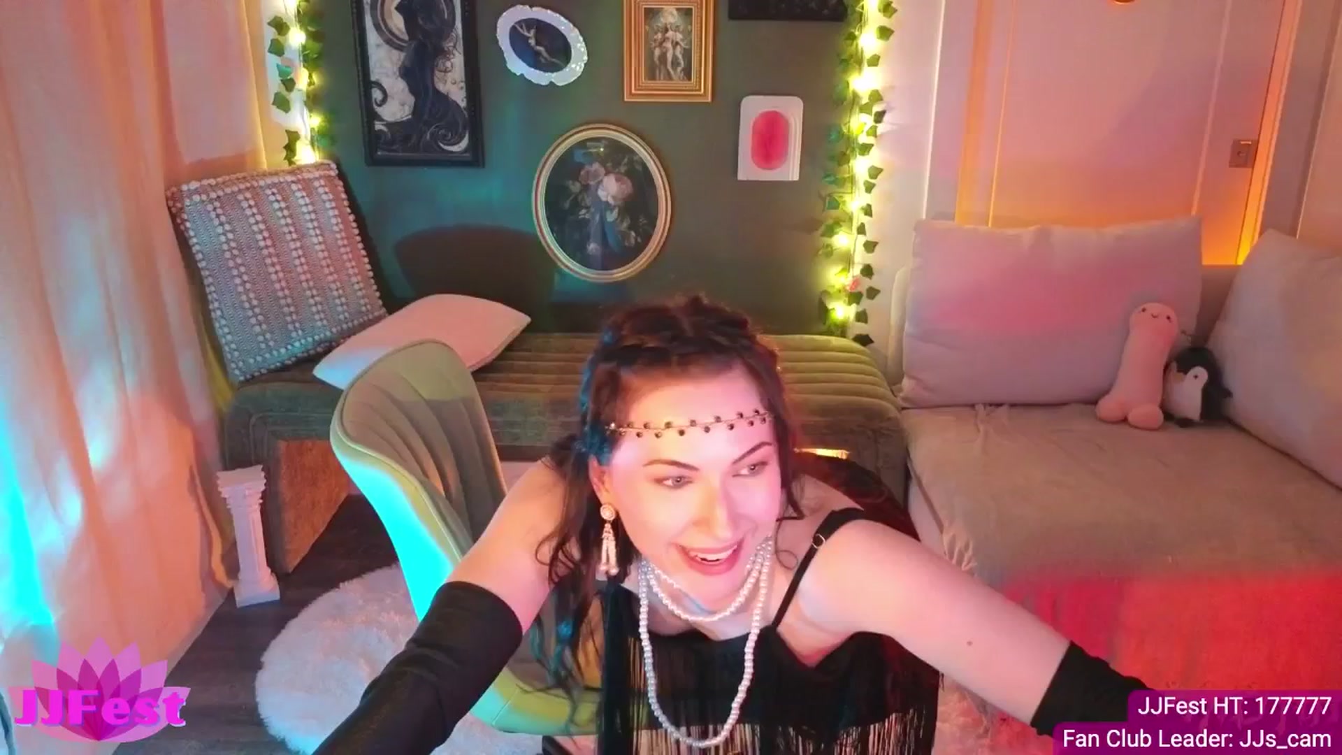 Gallery image thumbnail from JordynJaci's myfreecams stream on, 04/06/2025, 02:59 image 2 of 20
