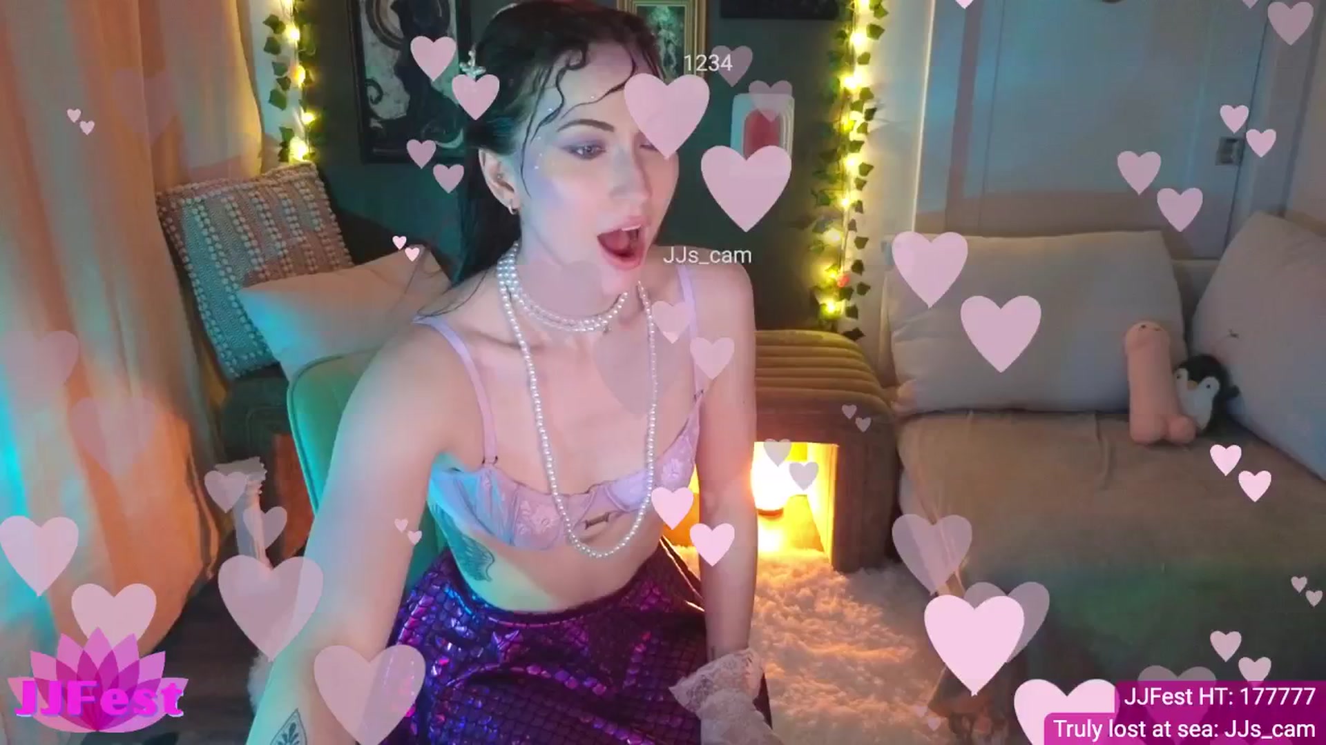 Gallery image thumbnail from JordynJaci's myfreecams stream on, 04/07/2025, 03:58 image 15 of 20