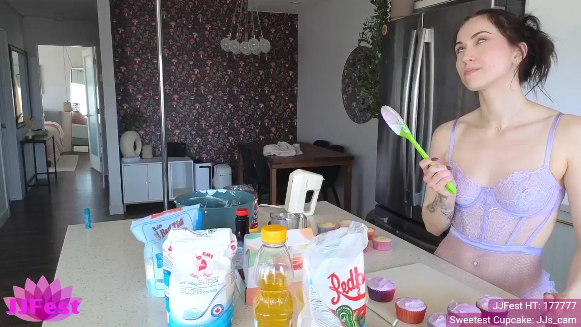 Gallery image thumbnail from JordynJaci's myfreecams stream on, 04/14/2025, 19:38 image 14 of 20