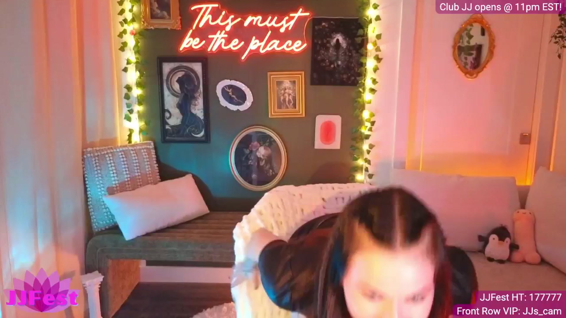 Gallery image thumbnail from JordynJaci's myfreecams stream on, 04/27/2025, 02:55 image 1 of 20