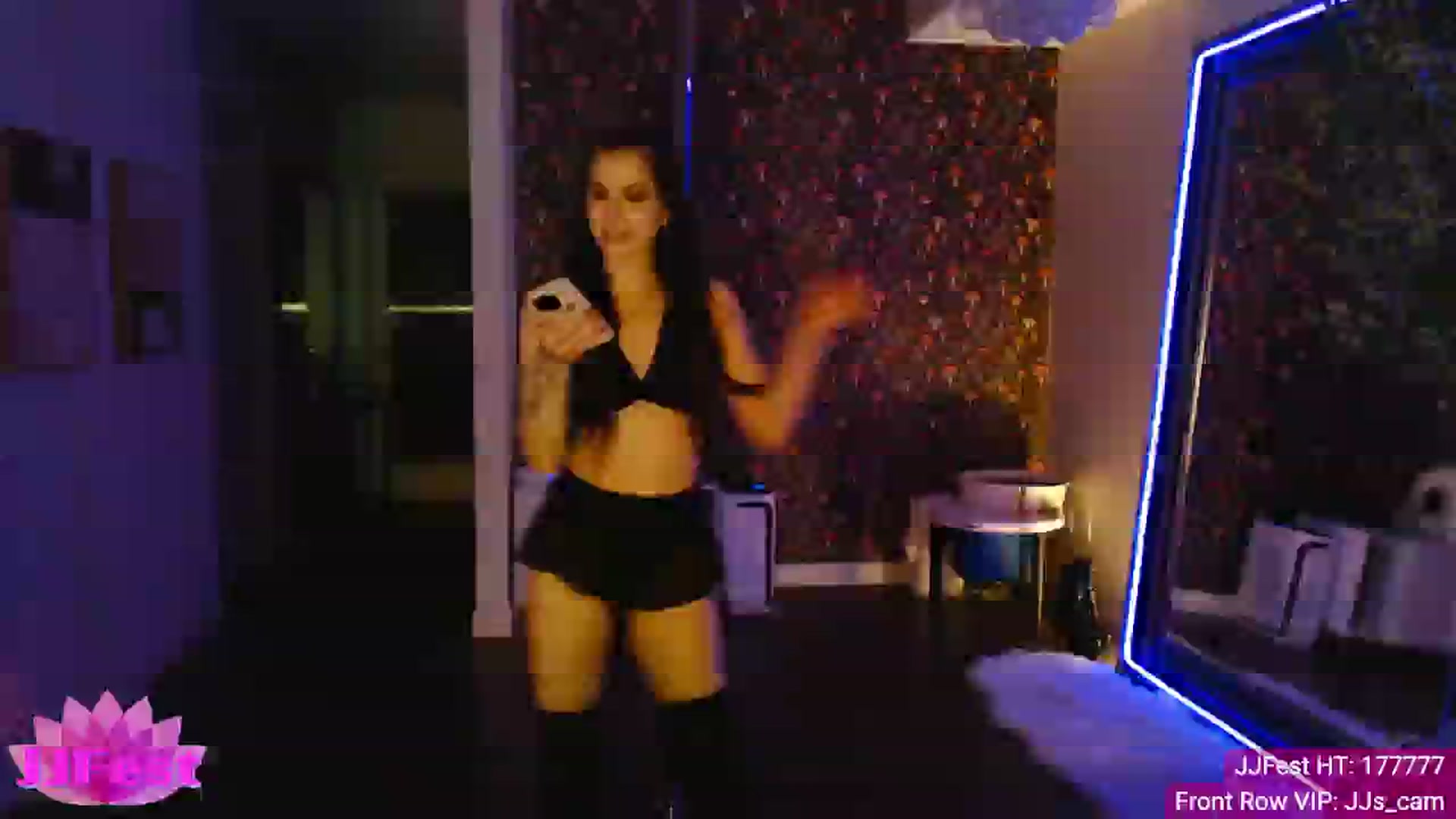 Gallery image thumbnail from JordynJaci's myfreecams stream on, 04/27/2025, 04:33 image 2 of 20