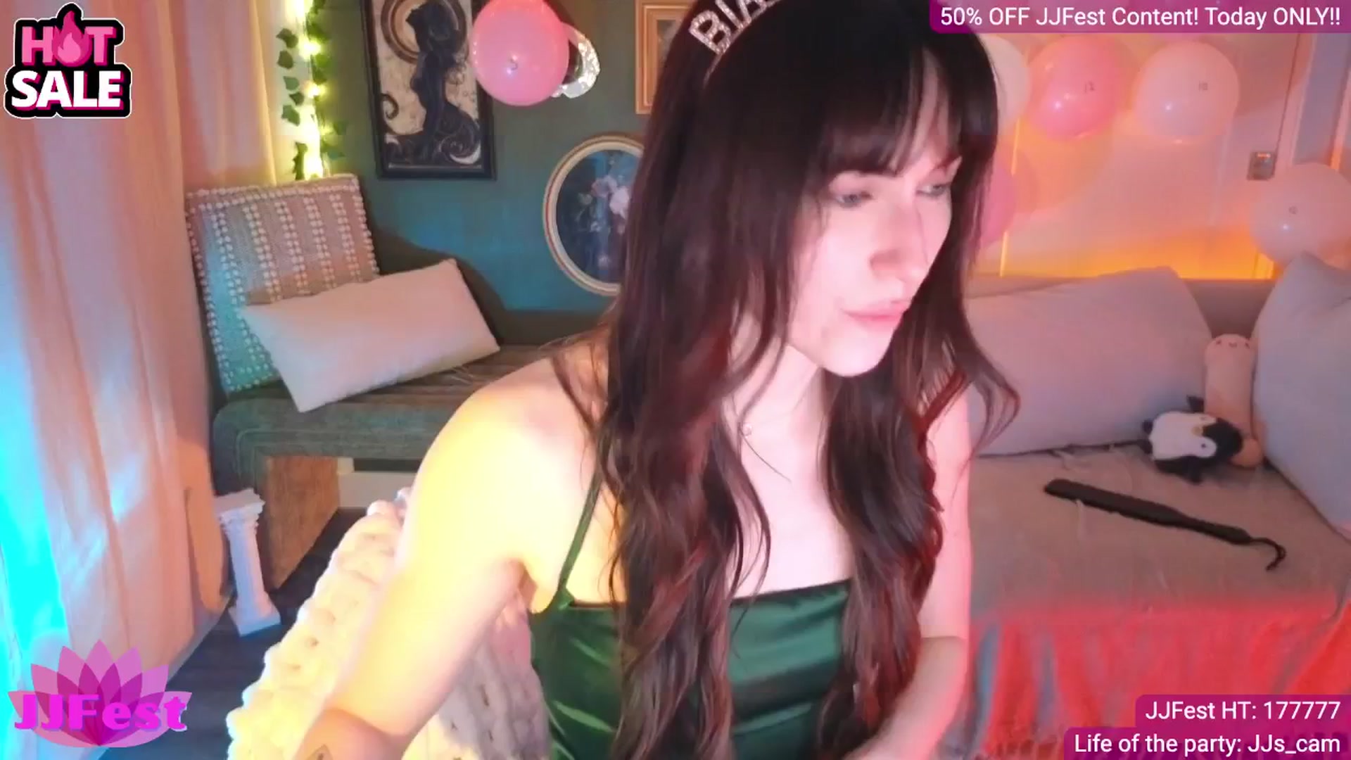 Gallery image thumbnail from JordynJaci's myfreecams stream on, 04/28/2025, 04:35 image 7 of 20