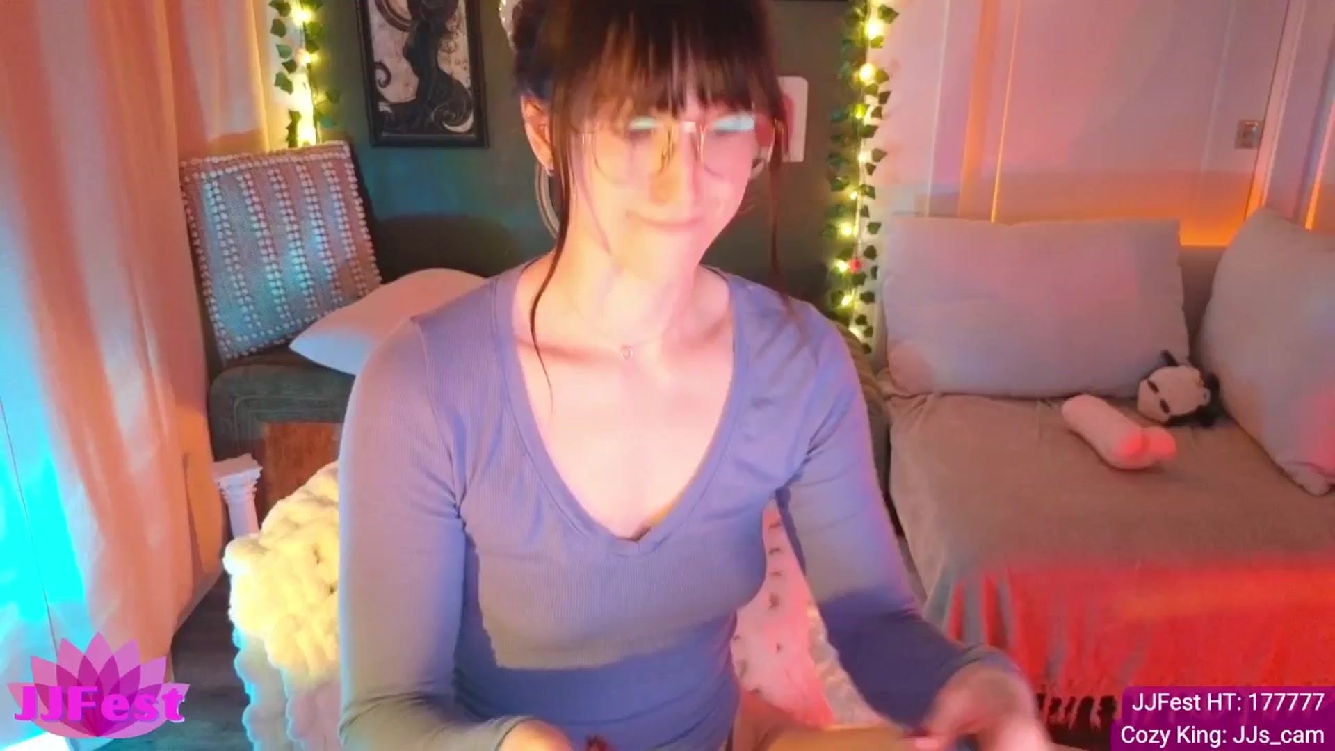 Gallery image thumbnail from JordynJaci's myfreecams stream on, 04/29/2025, 02:01 image 15 of 20