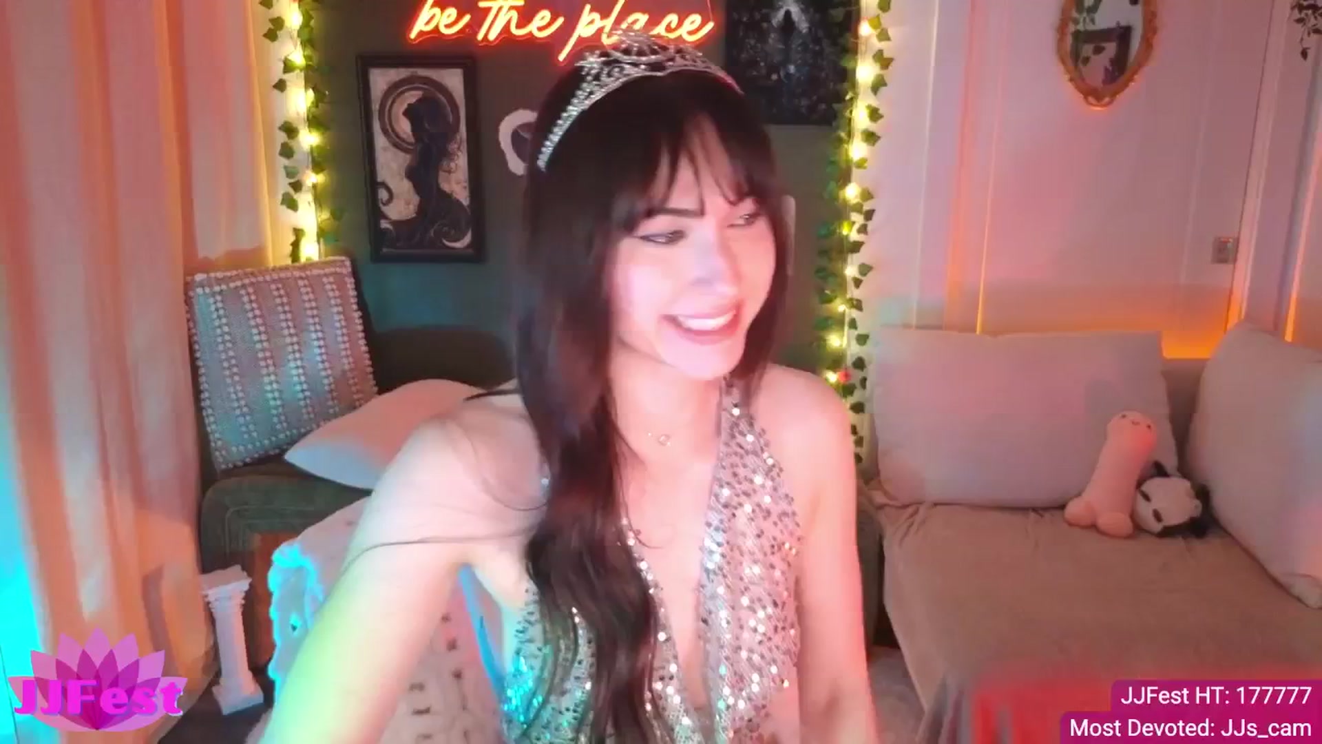 Gallery image thumbnail from JordynJaci's myfreecams stream on, 04/29/2025, 23:57 image 17 of 20