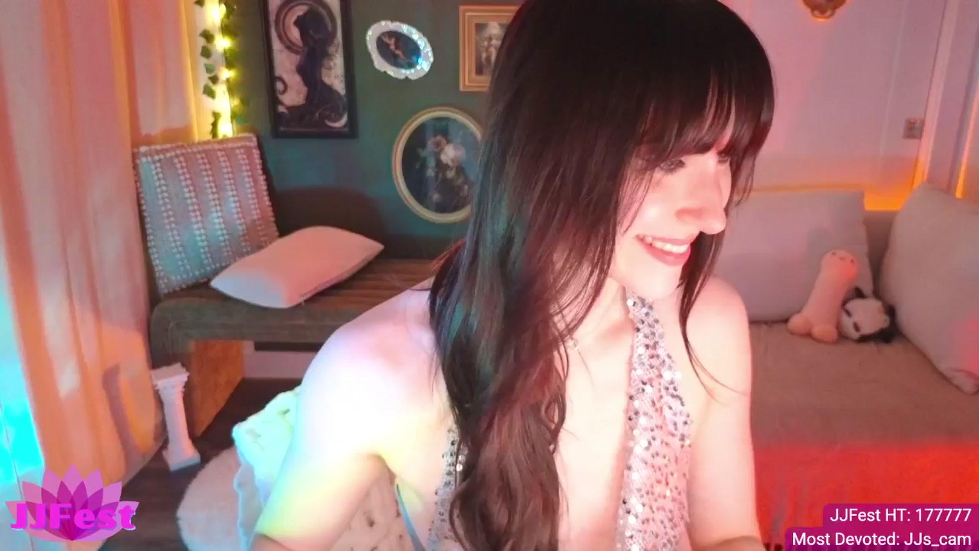 Gallery image thumbnail from JordynJaci's myfreecams stream on, 04/30/2025, 04:00 image 4 of 20