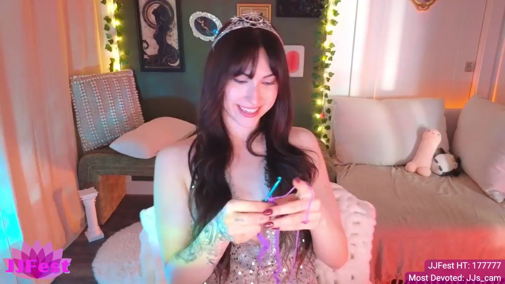 Gallery image thumbnail from JordynJaci's myfreecams stream on, 04/30/2025, 04:00 image 2 of 20