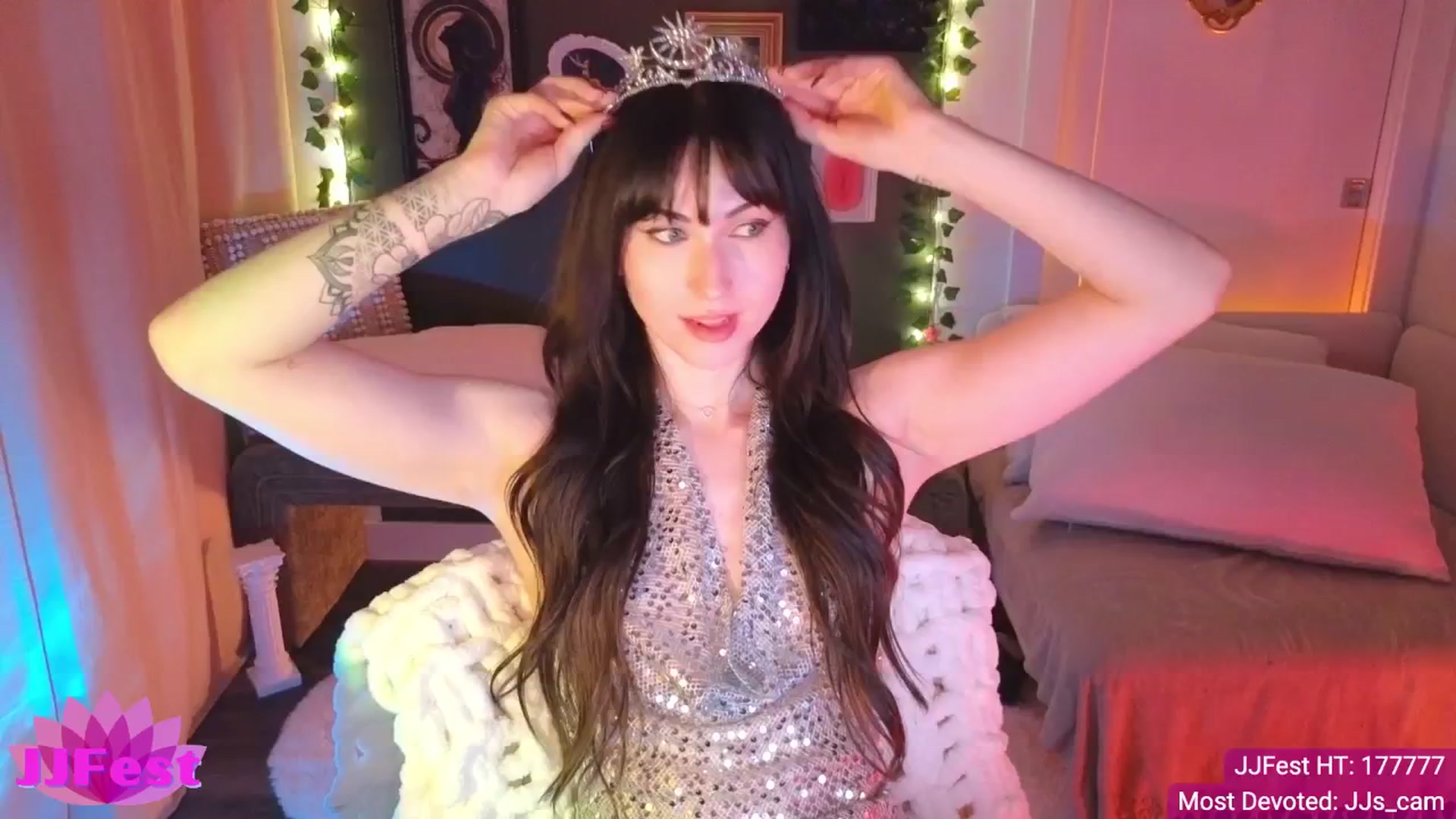 Gallery image thumbnail from JordynJaci's myfreecams stream on, 04/30/2025, 04:00 image 17 of 20
