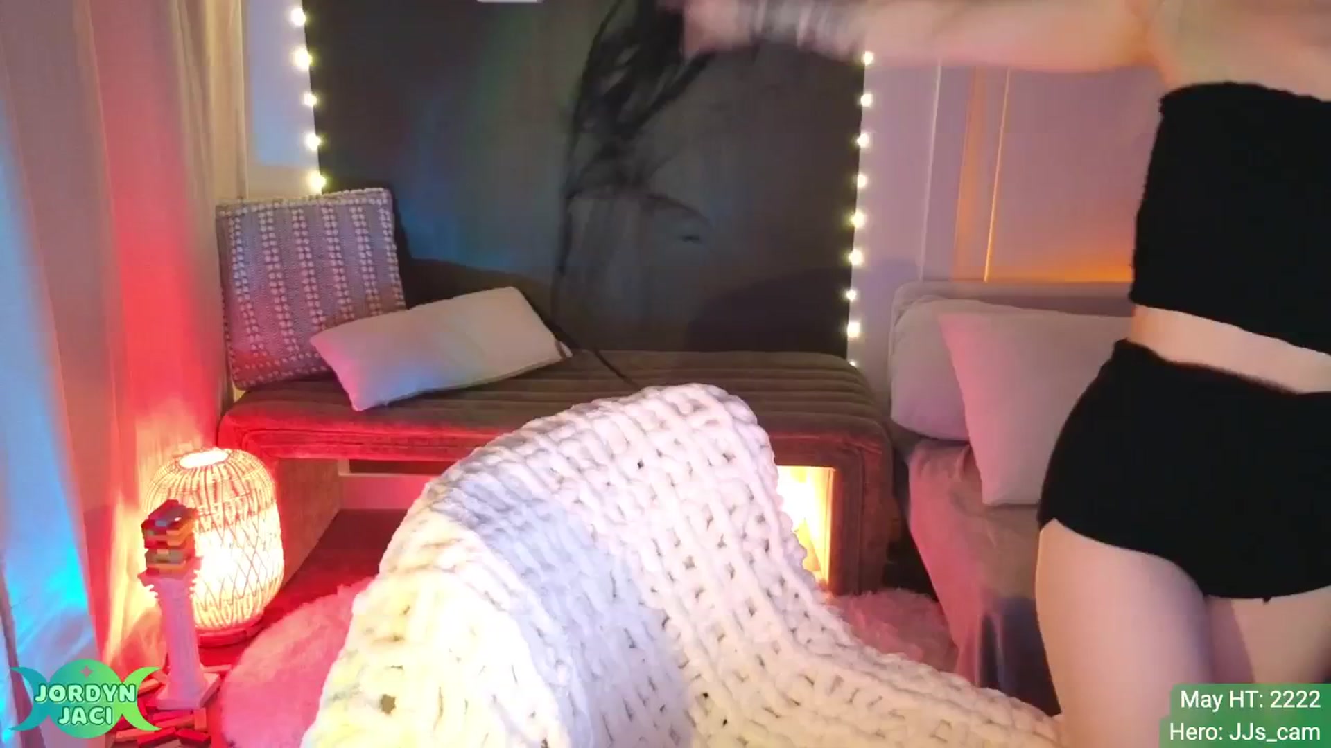 Gallery image thumbnail from JordynJaci's myfreecams stream on, 05/17/2025, 05:01 image 6 of 20