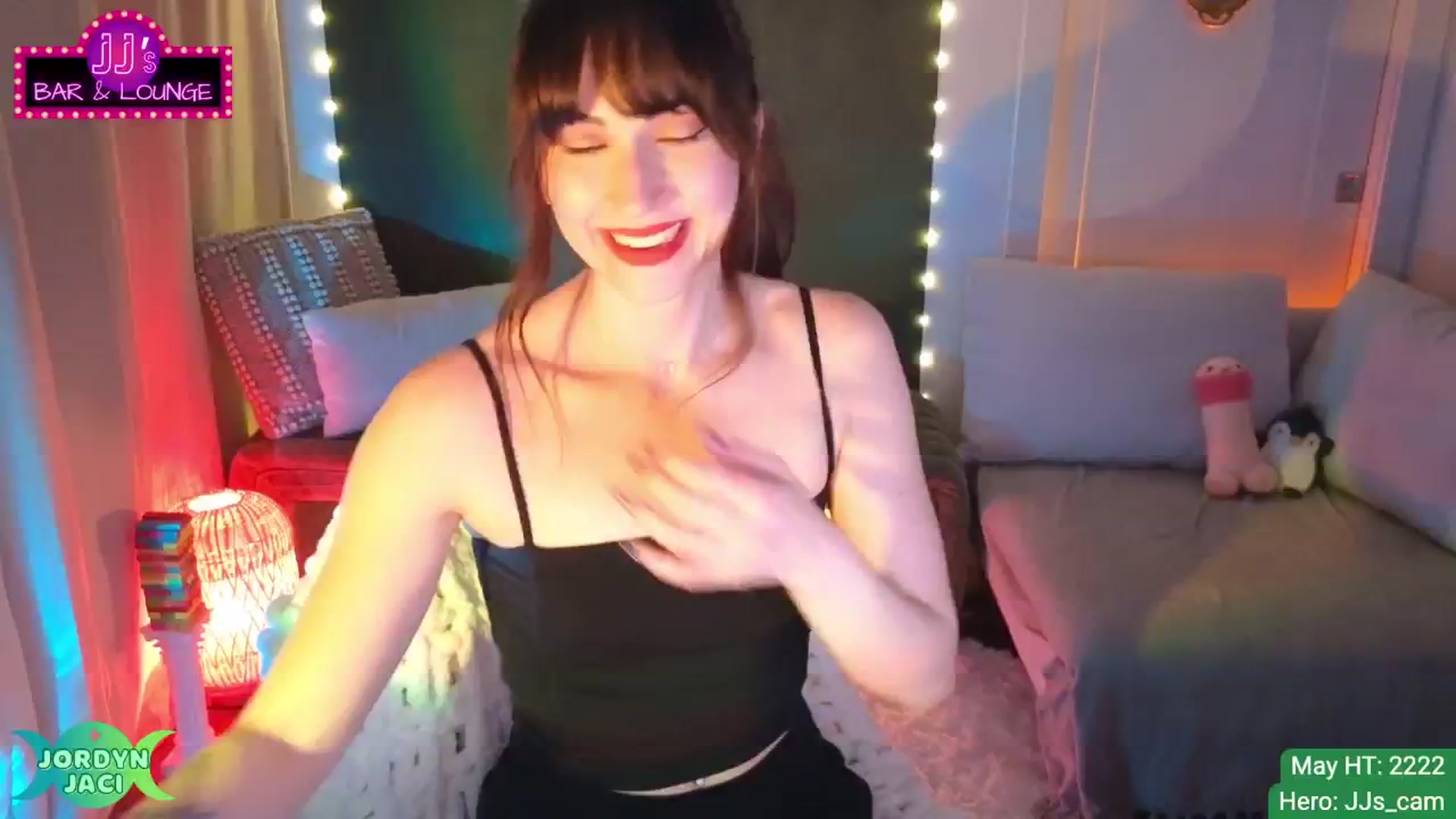 Gallery image thumbnail from JordynJaci's myfreecams stream on, 05/19/2025, 02:15 image 13 of 20