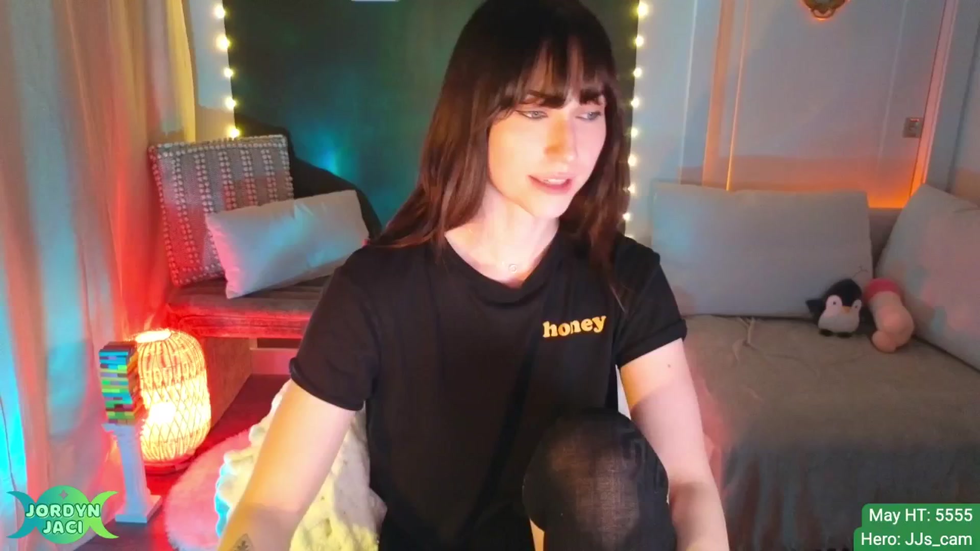 Gallery image thumbnail from JordynJaci's myfreecams stream on, 05/21/2025, 02:14 image 6 of 20
