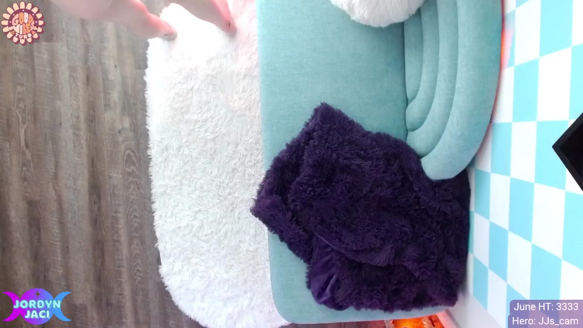 Gallery image thumbnail from JordynJaci's myfreecams stream on, 06/07/2025, 20:15 image 15 of 20