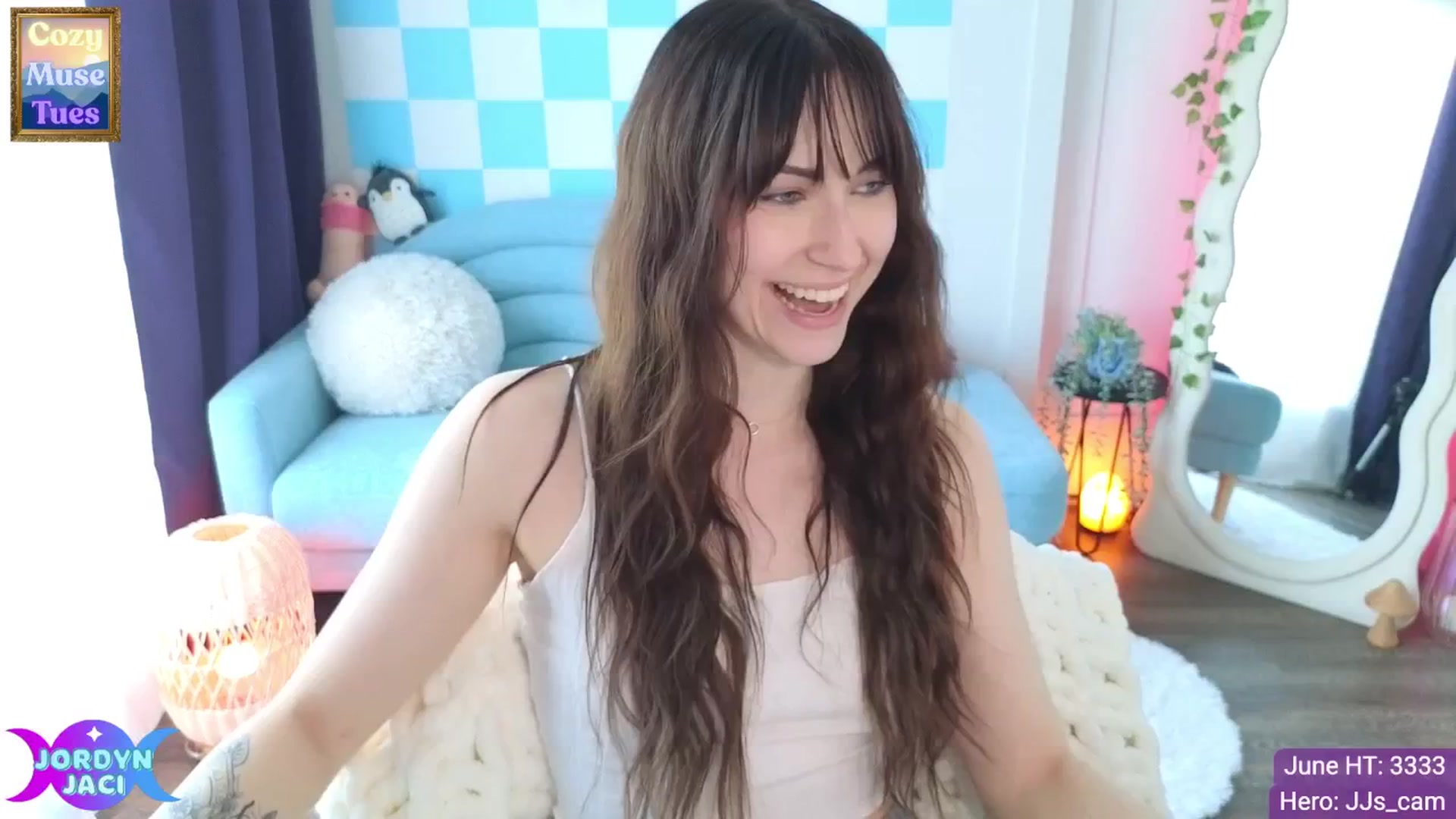 Gallery image thumbnail from JordynJaci's myfreecams stream on, 06/10/2025, 19:37 image 18 of 20