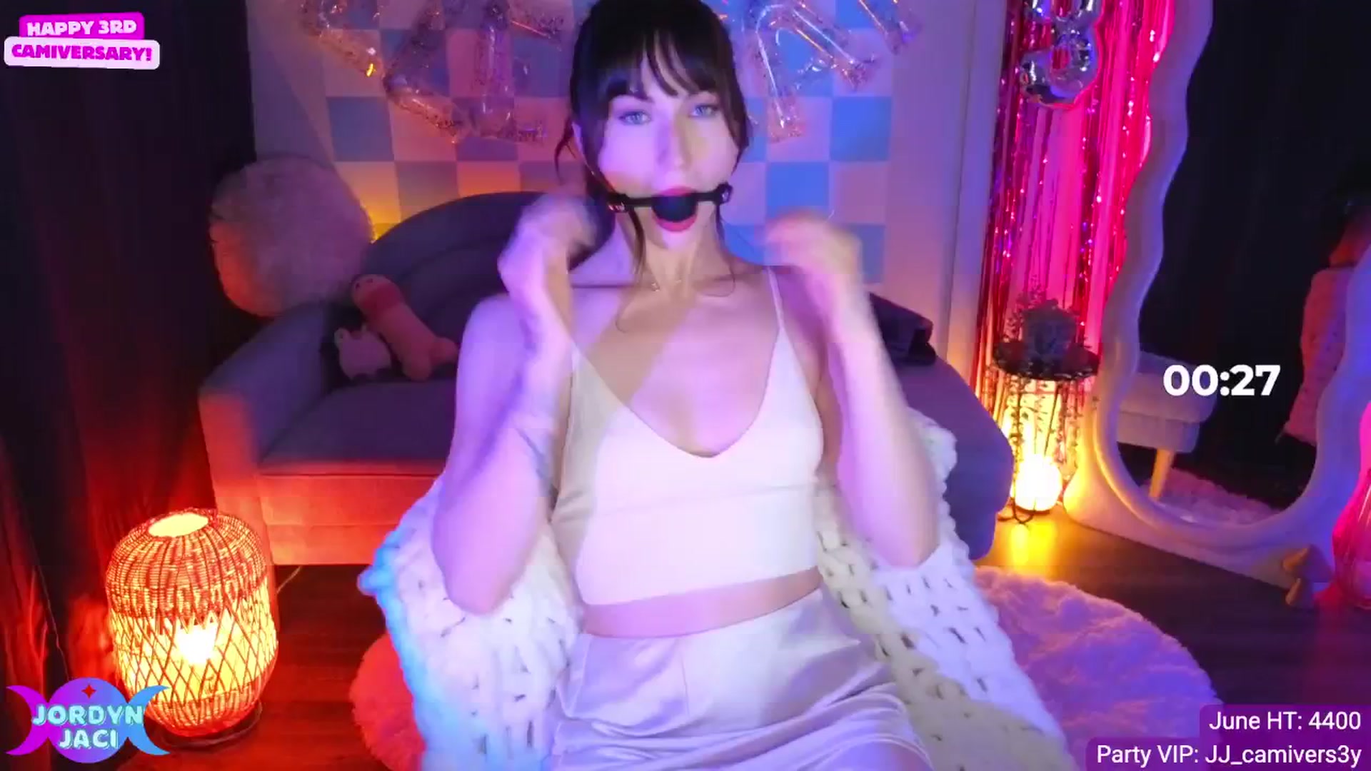 Gallery image thumbnail from JordynJaci's myfreecams stream on, 06/16/2025, 05:02 image 7 of 20