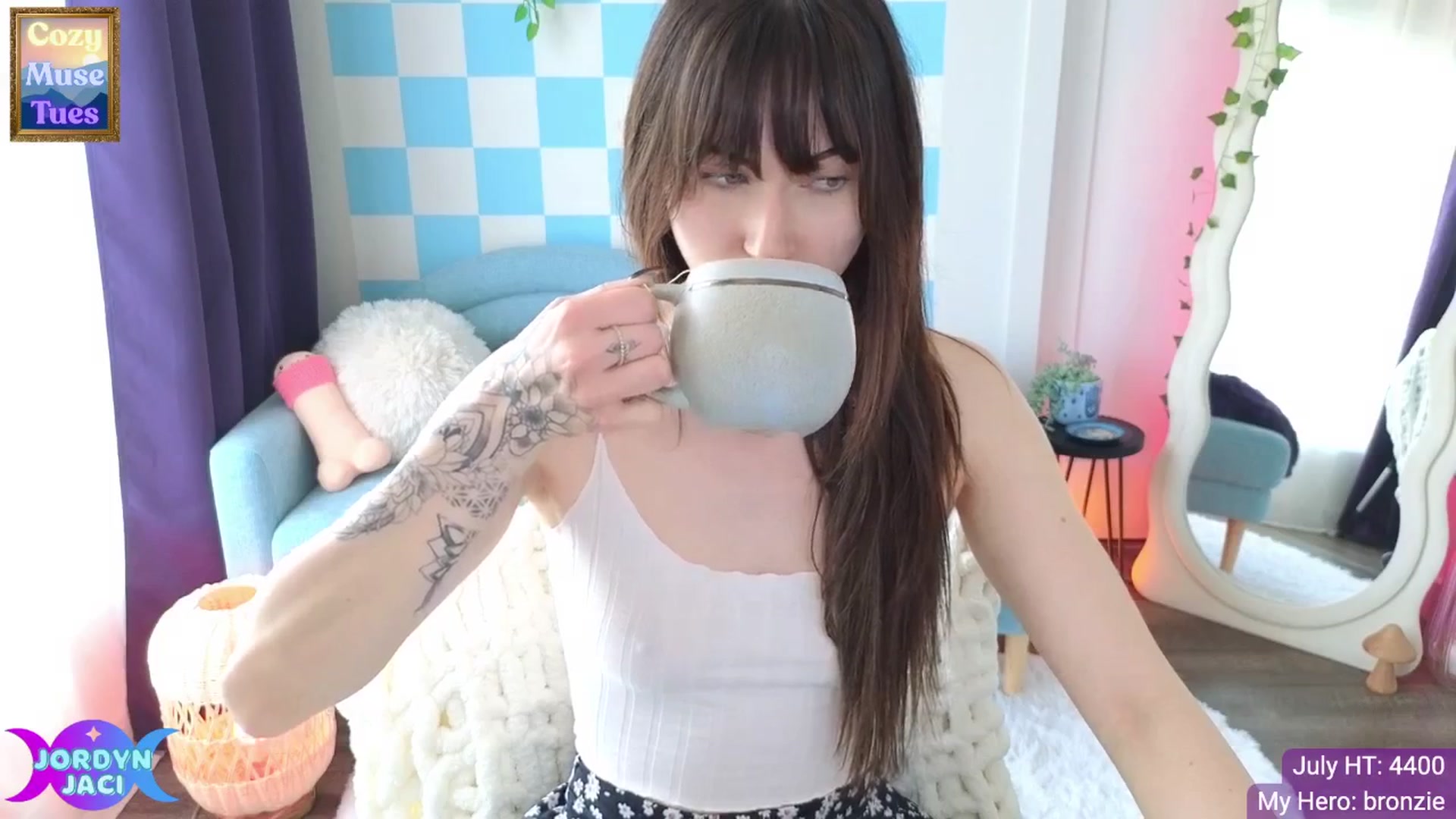 Gallery image thumbnail from JordynJaci's myfreecams stream on, 07/08/2025, 17:54 image 12 of 20
