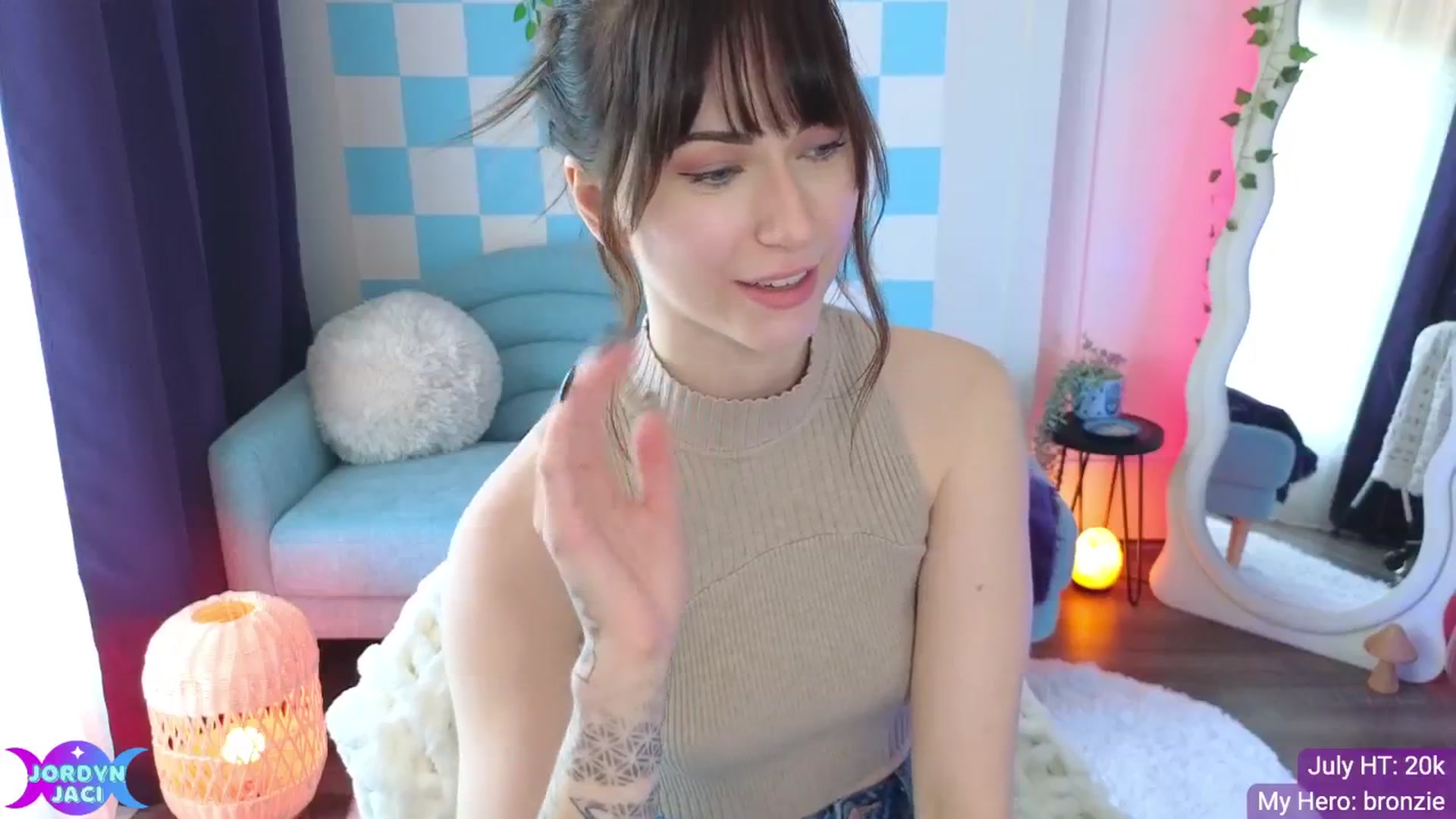 Gallery image thumbnail from JordynJaci's myfreecams stream on, 07/19/2025, 17:00 image 10 of 20