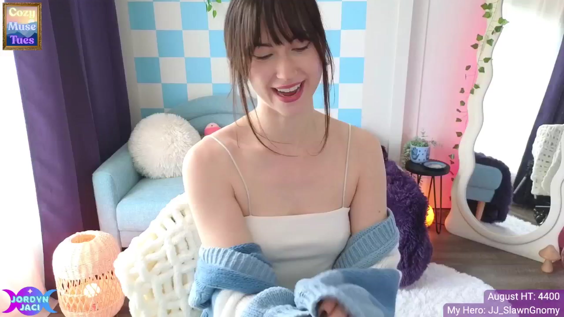 Gallery image thumbnail from JordynJaci's myfreecams stream on, 08/19/2025, 20:16 image 5 of 20