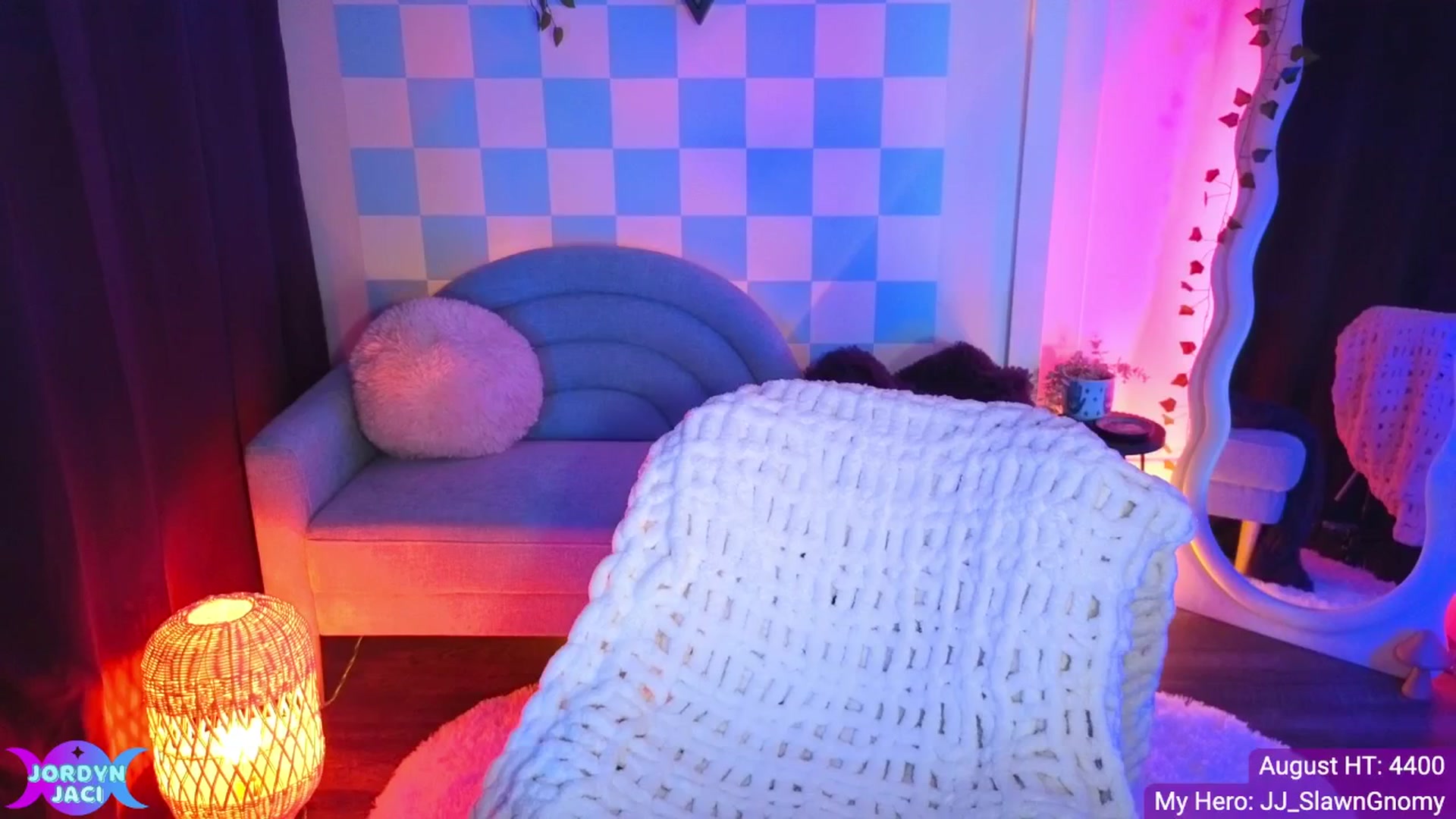 Gallery image thumbnail from JordynJaci's myfreecams stream on, 08/22/2025, 02:56 image 11 of 20