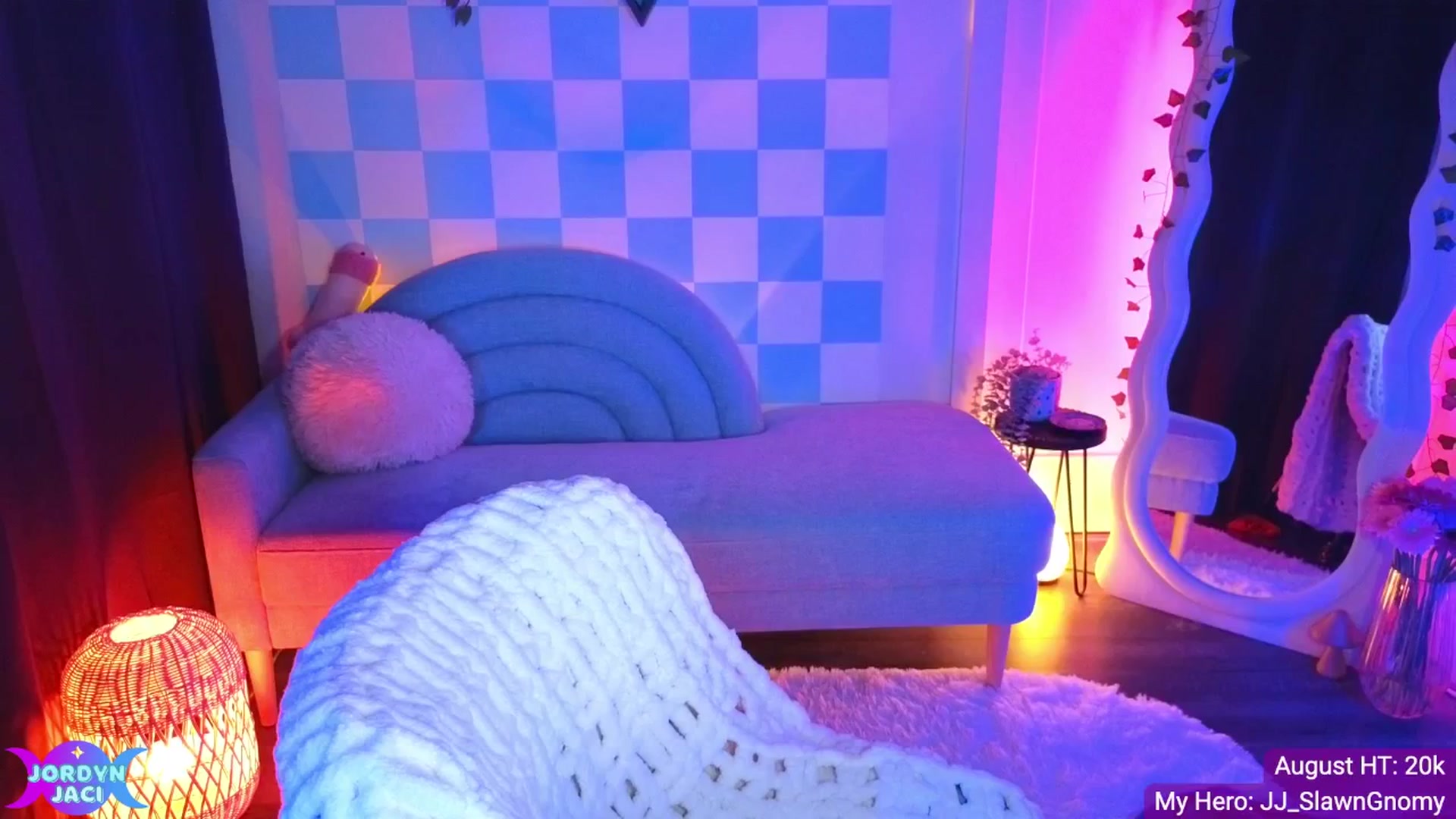 Gallery image thumbnail from JordynJaci's myfreecams stream on, 08/25/2025, 03:36 image 19 of 20