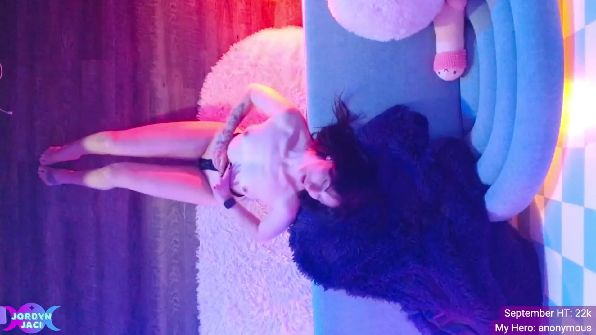 Gallery image thumbnail from JordynJaci's myfreecams stream on, 09/08/2025, 03:17 image 12 of 20