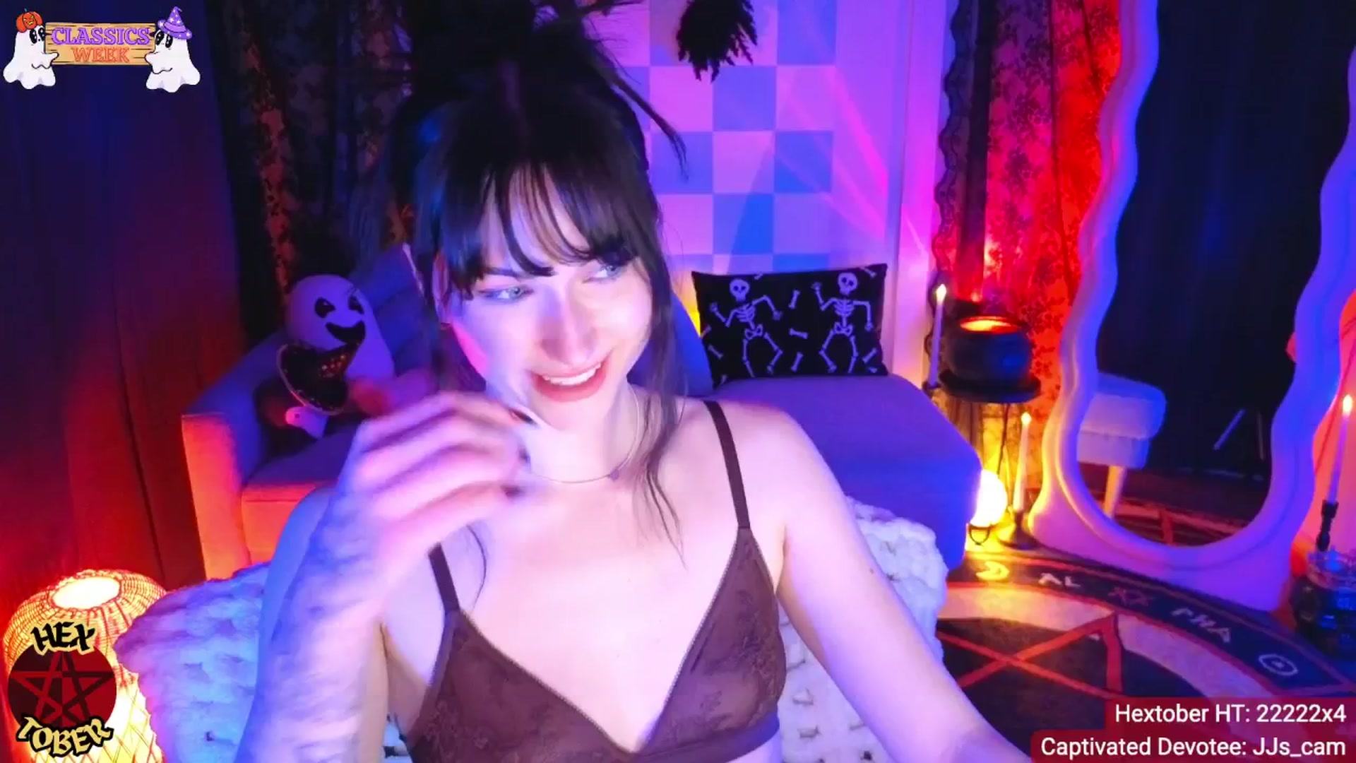 Gallery image thumbnail from JordynJaci's myfreecams stream on, 10/10/2025, 01:55 image 16 of 20