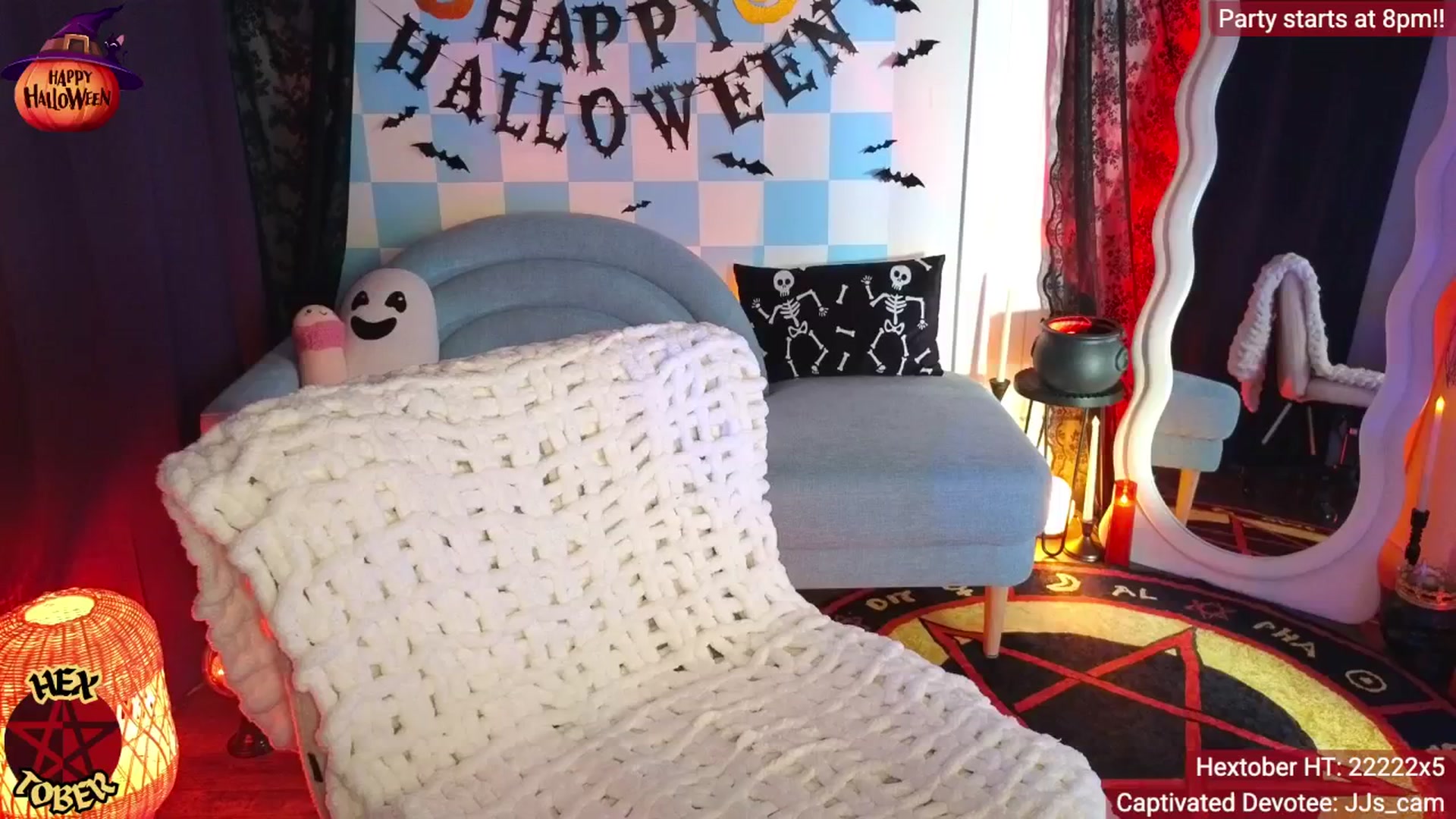 Gallery image thumbnail from JordynJaci's myfreecams stream on, 10/31/2025, 20:38 image 4 of 20